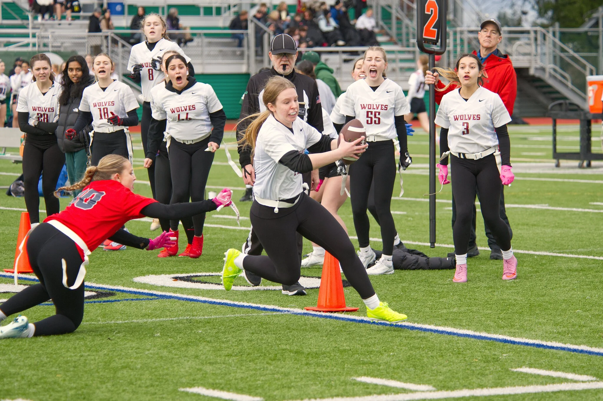 2026-01-31-Eastlake-vs-Juanita-Flag-Football-0126-2.jpg