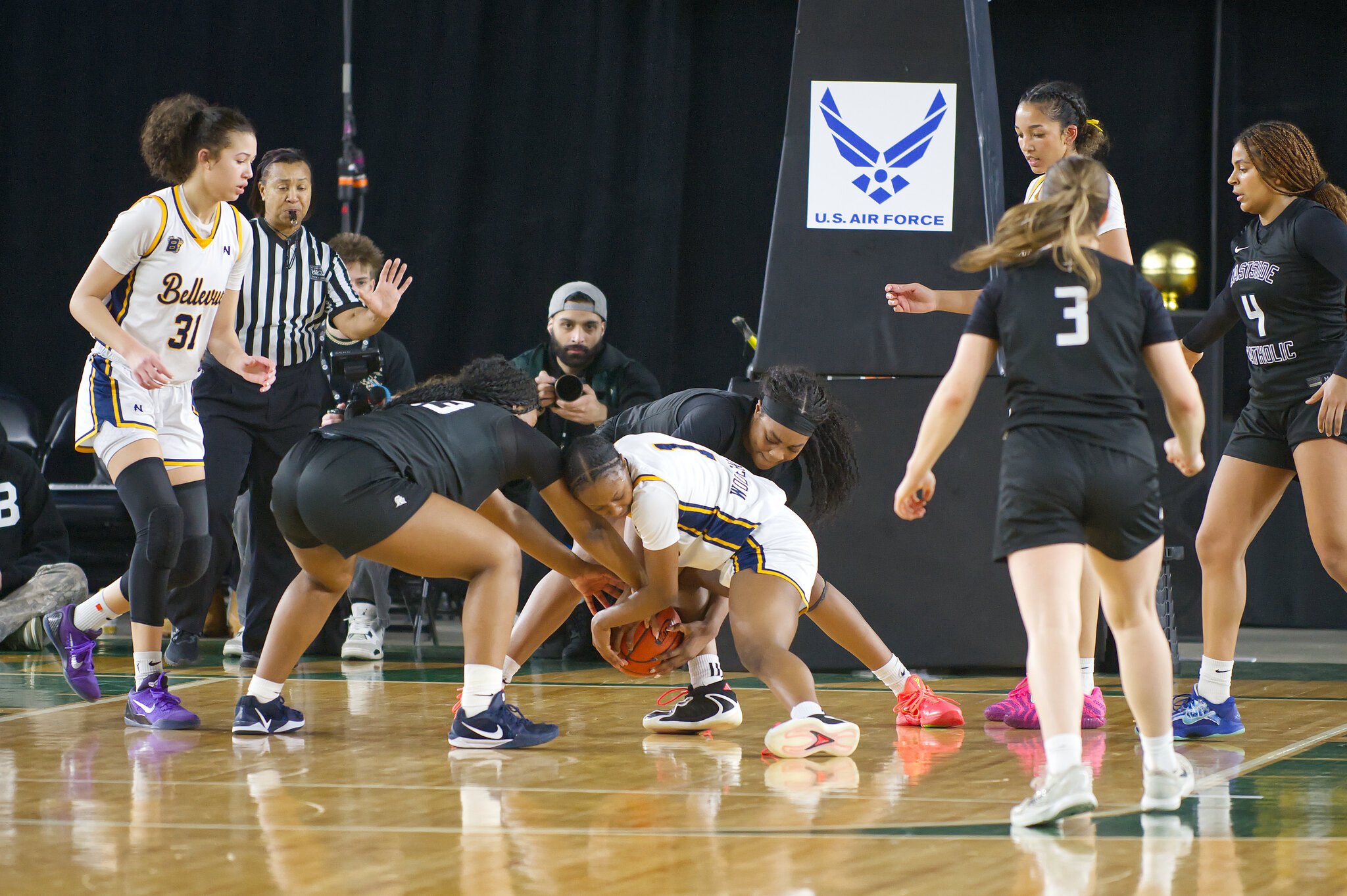 2026-03-07-Bellevue-vs-ECHS-Girls-Basketball-0110.jpg