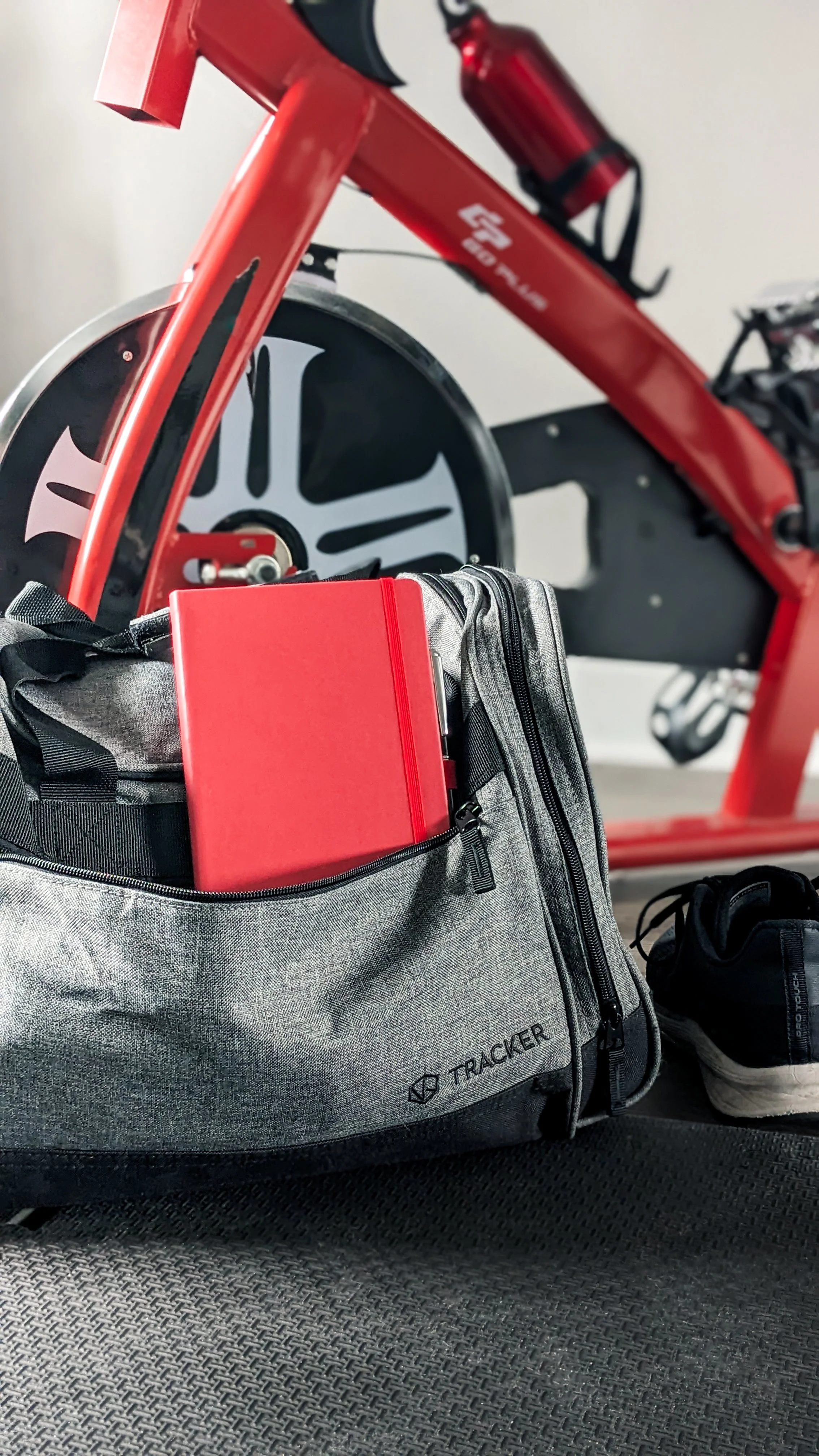 AQUARELA-GYM-BAG-1-1.jpg