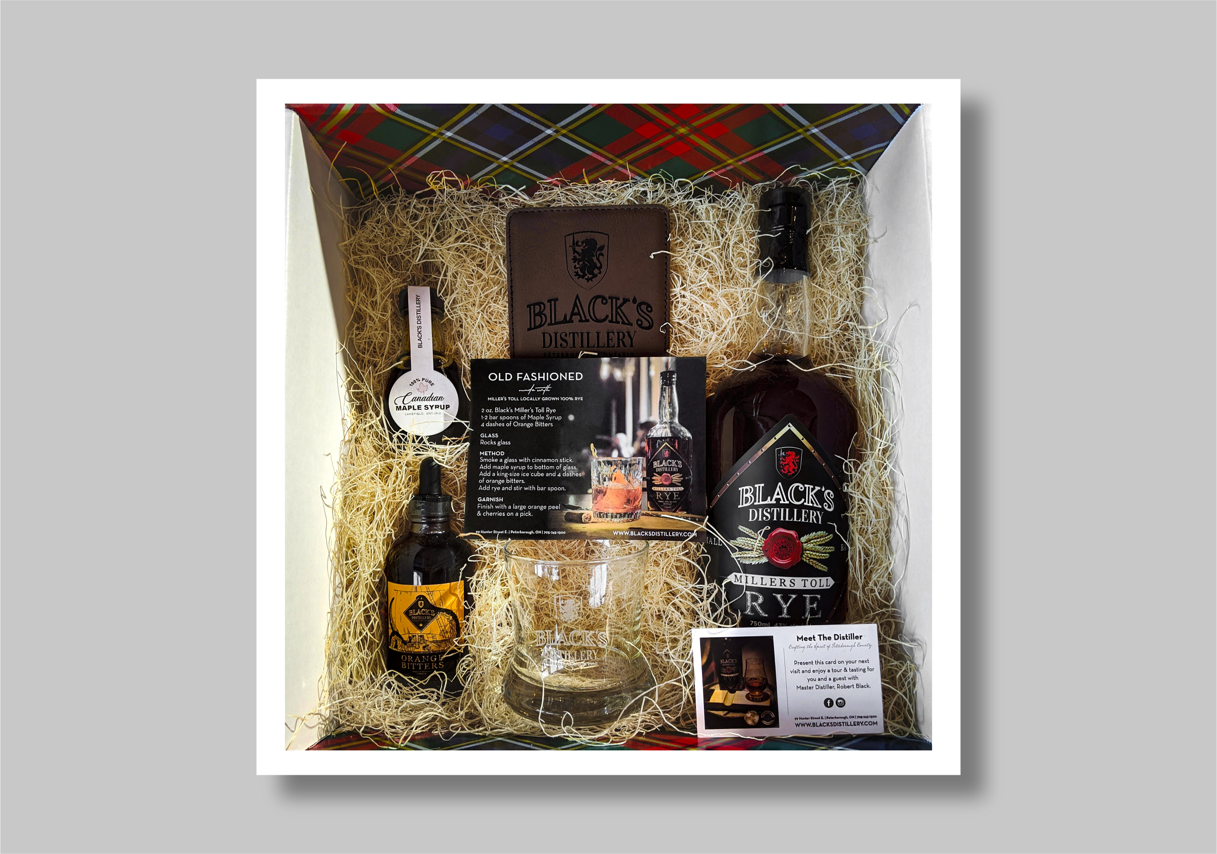 Old Fashioned Gift Box.png