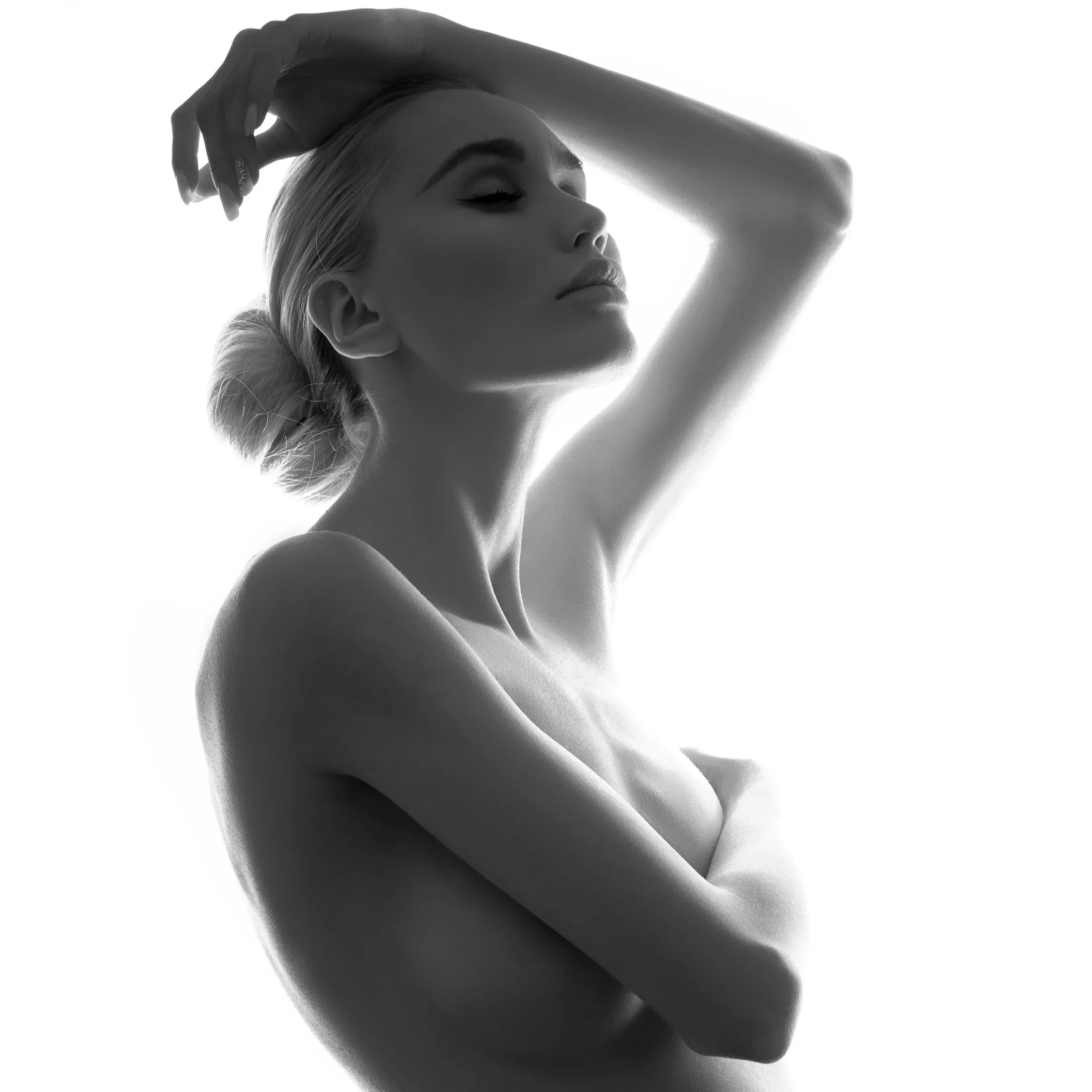 eleonora-barna-authentic-black-and-white-portrait-9.jpg