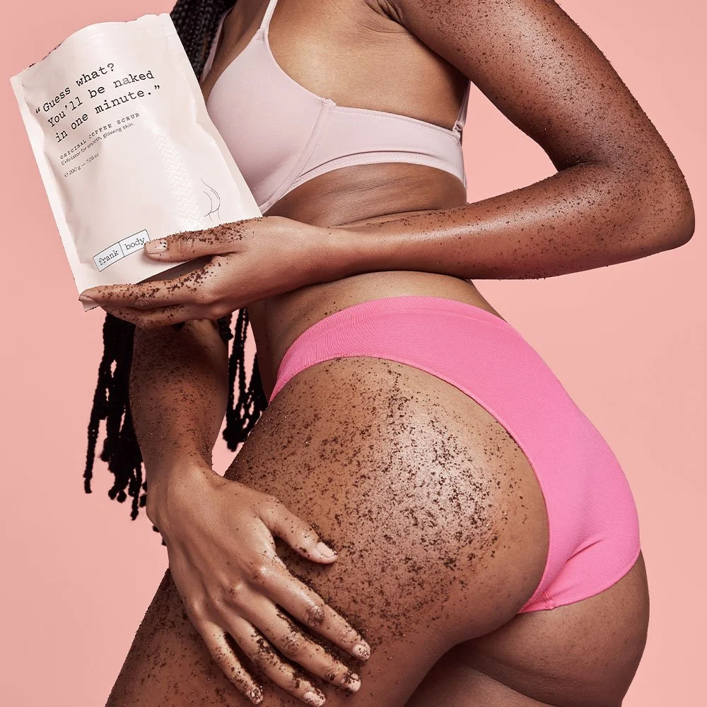 frank-body-original-coffee-scrub_DOT.COM_MODEL-03.jpg