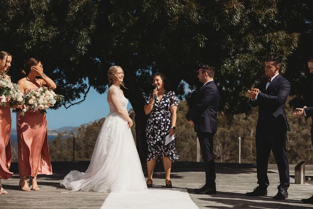 Glen Albyn classical and warm wedding full of heart 