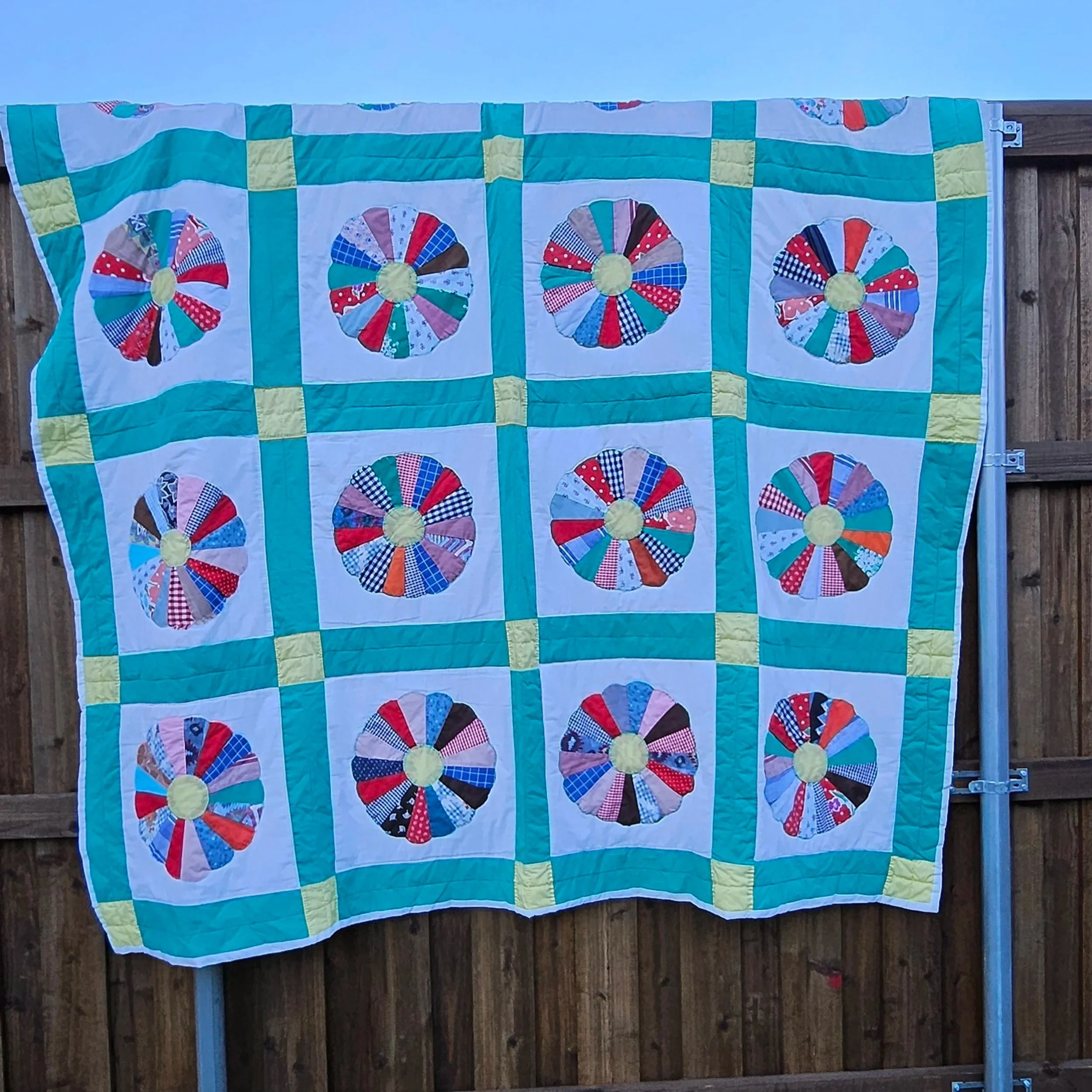 Green Dresden Plate - Custom Western Quilted Duster