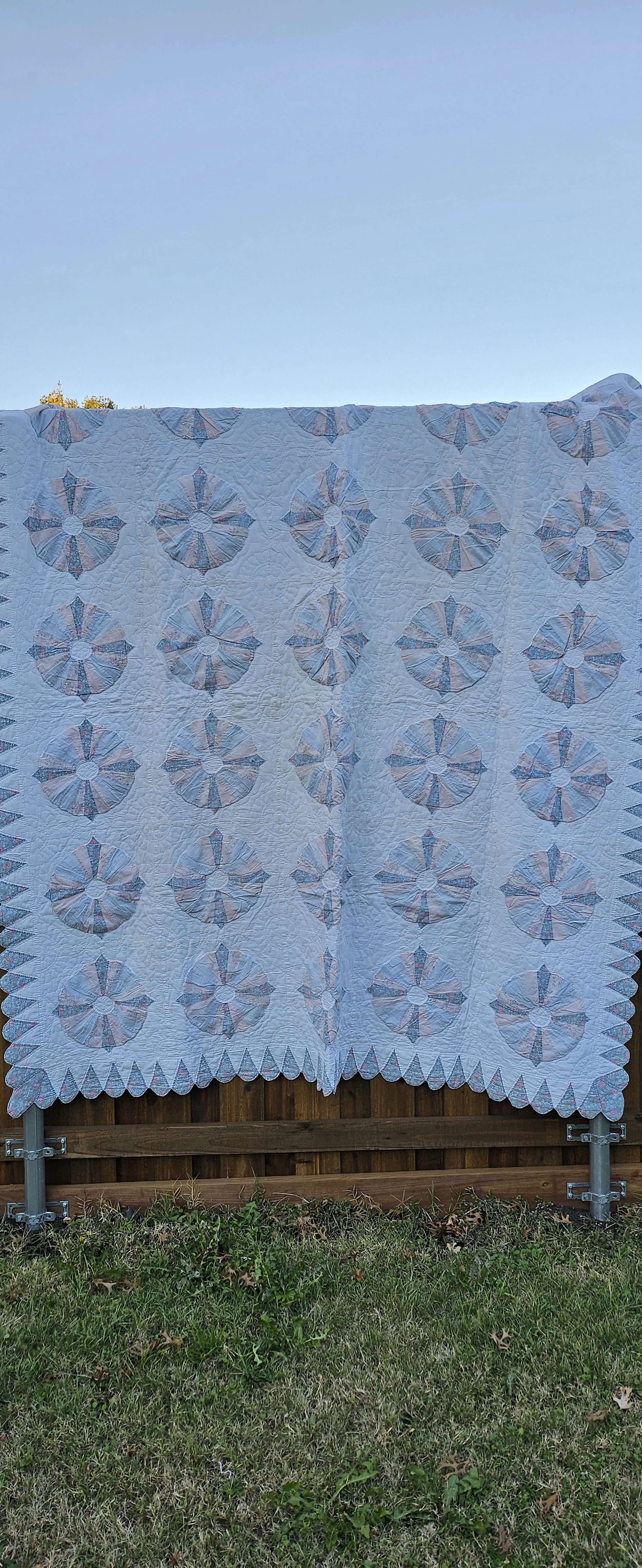 Pink and Blue Dresden Plate- Custom Western Quilted Duster