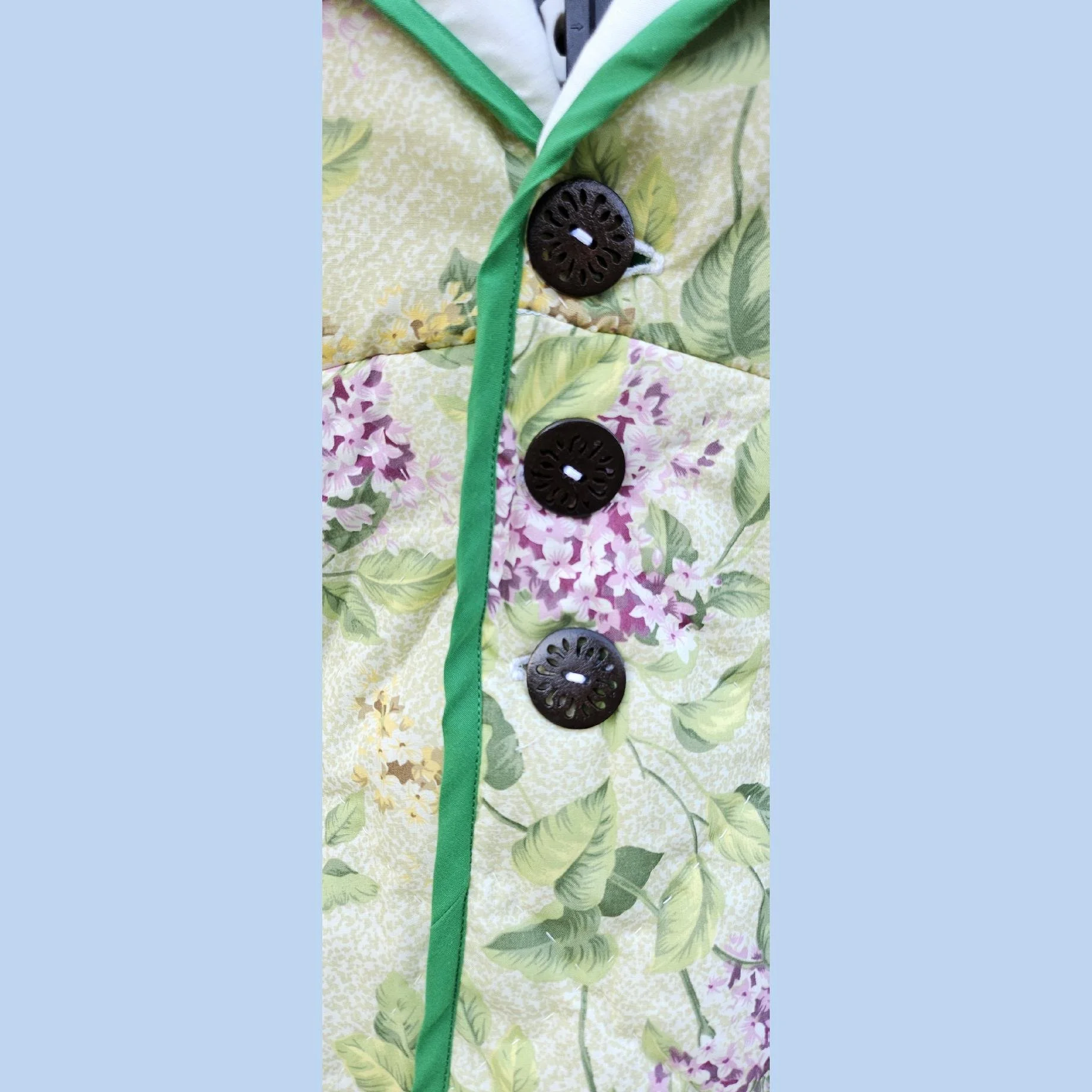 20 - Buttons.jpg