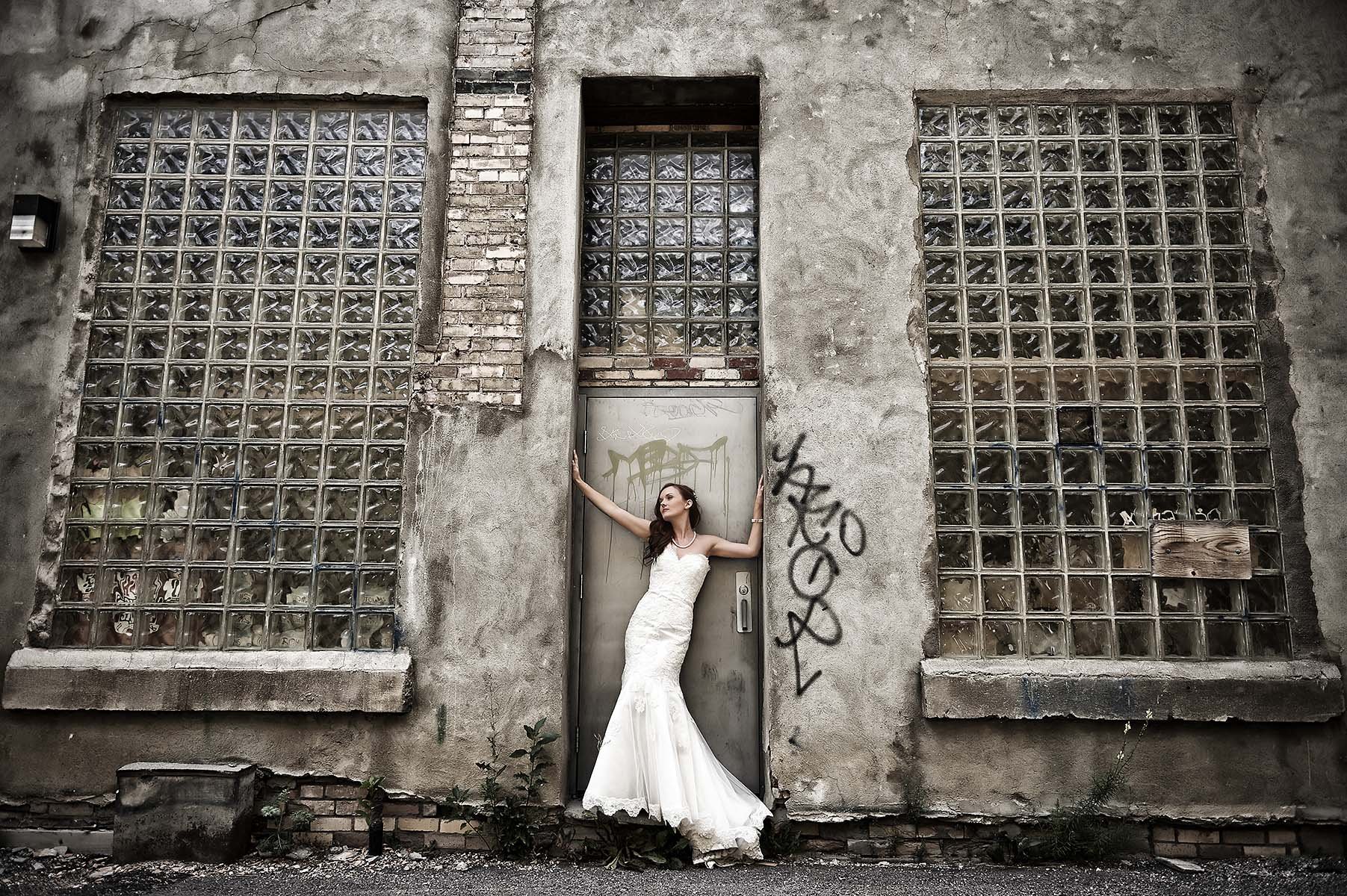 Fashion pose of bride at Fernie wedding