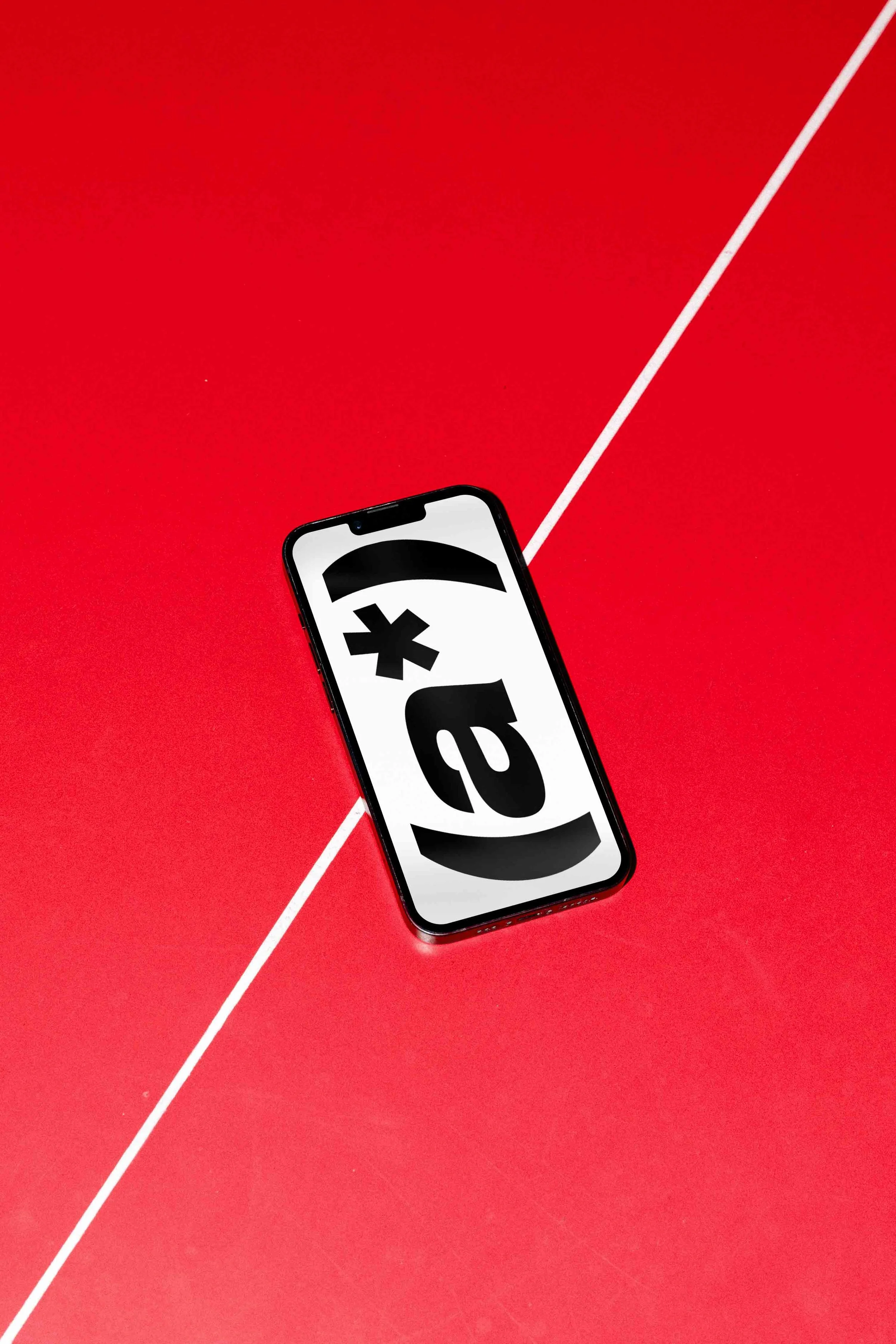 ARKIVAL_ATHLETE_SMARTPHONE_02.jpg