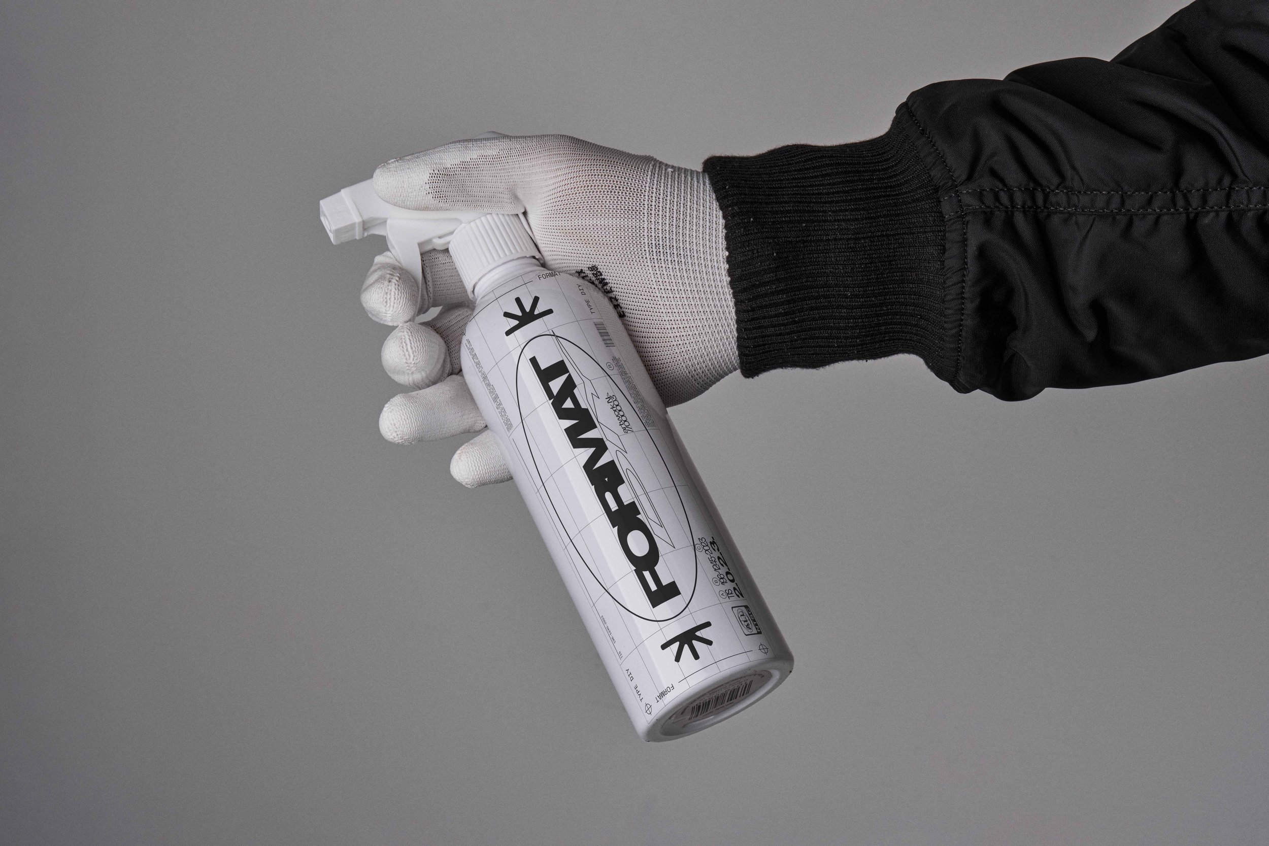 FORMAT_DIY_SPRAY_BOTTLE_01.jpg