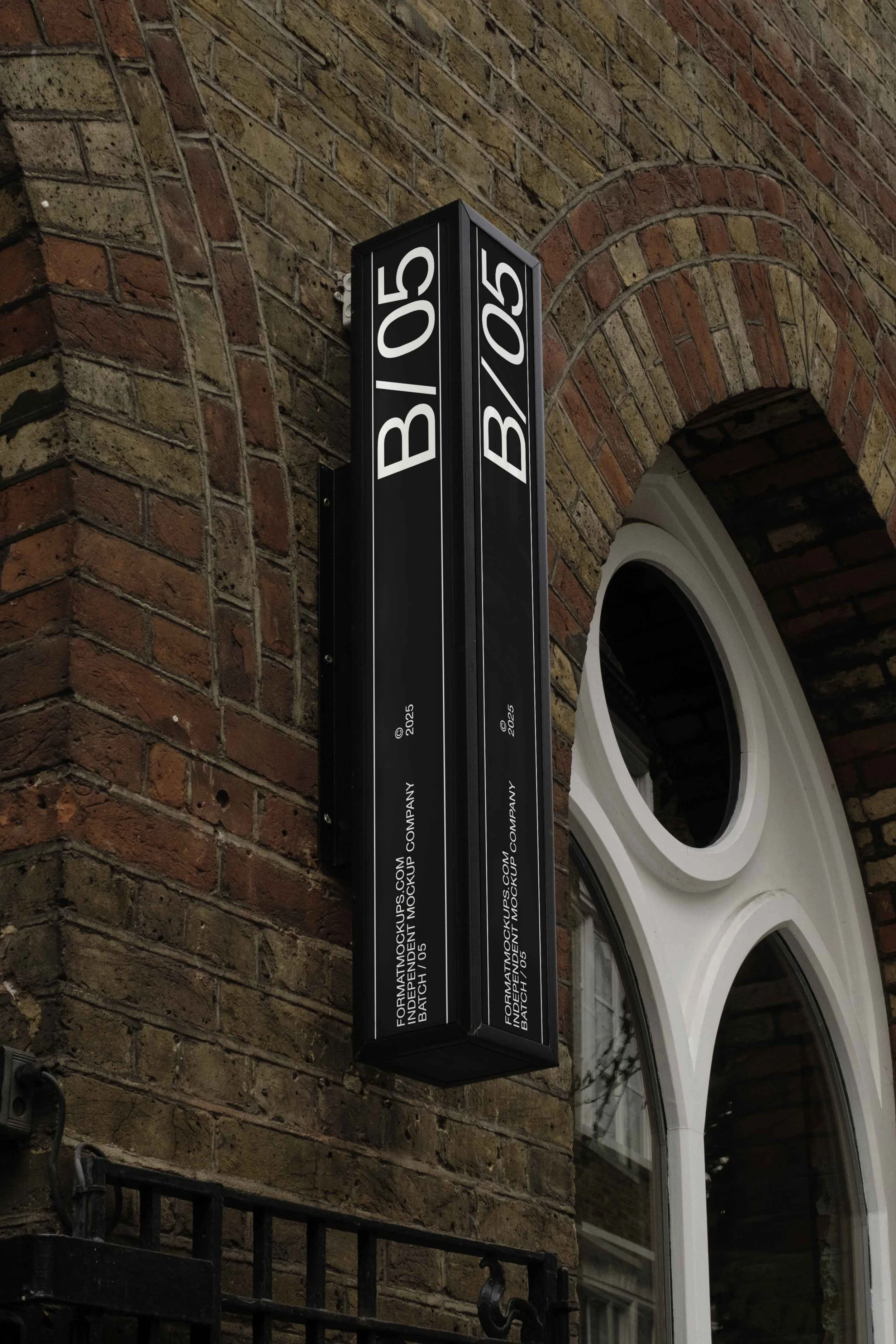 FORMAT_B5_SIGNS_04_1.jpg