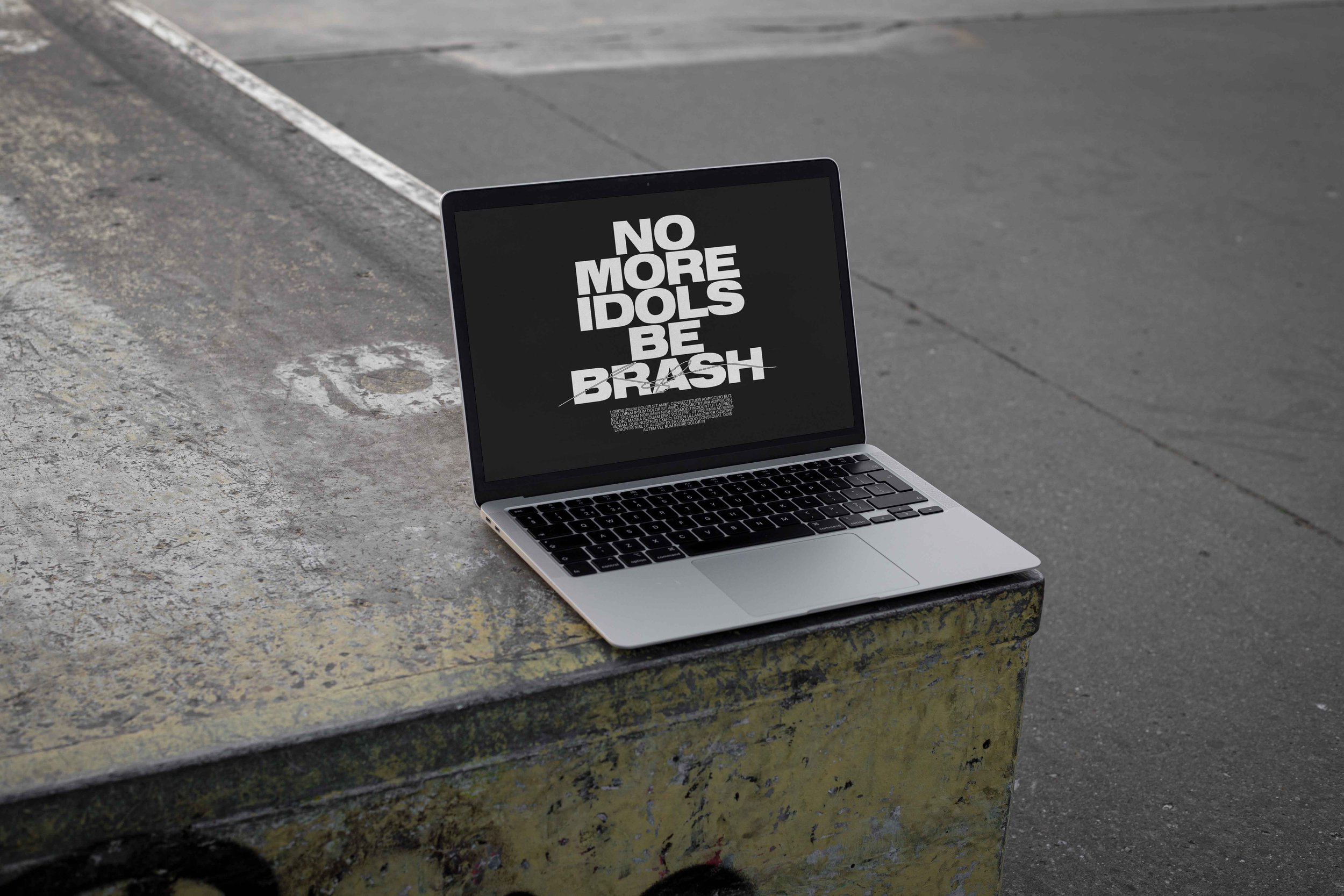 FORMAT_BRASH_MACBOOK_03.jpg
