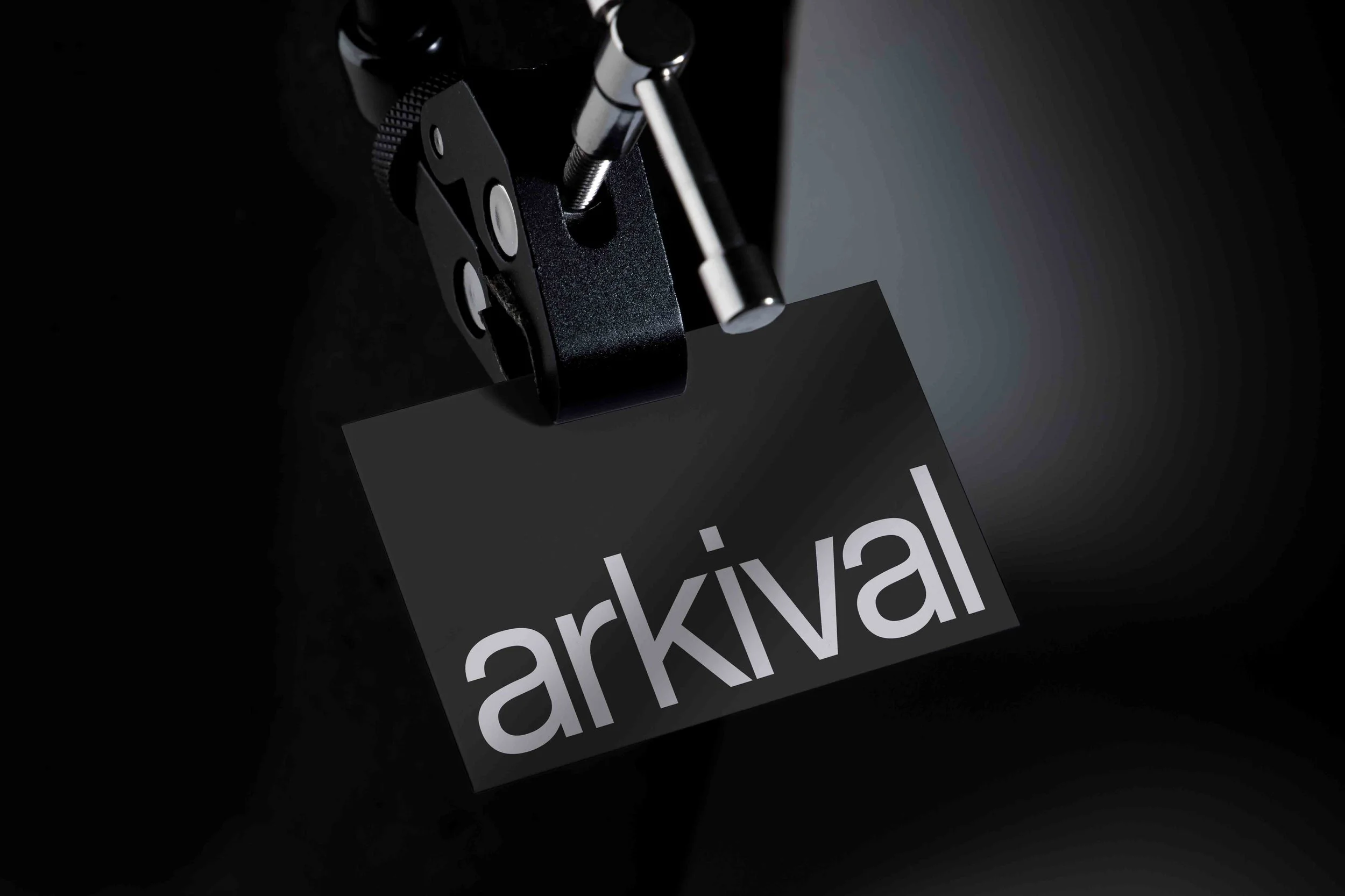 ARKIVAL_85x55_BUSINESSCARD_02.jpg