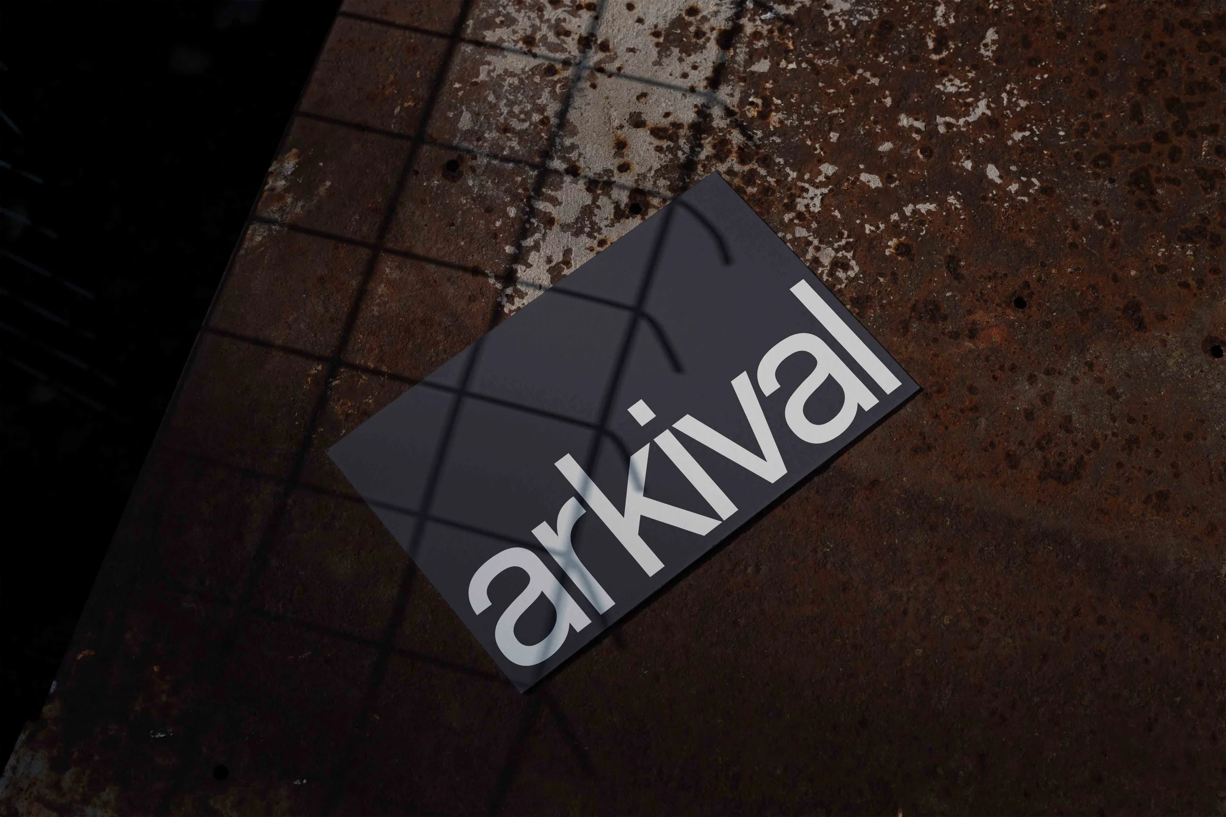 ARKIVAL_CARD_04_1.jpg