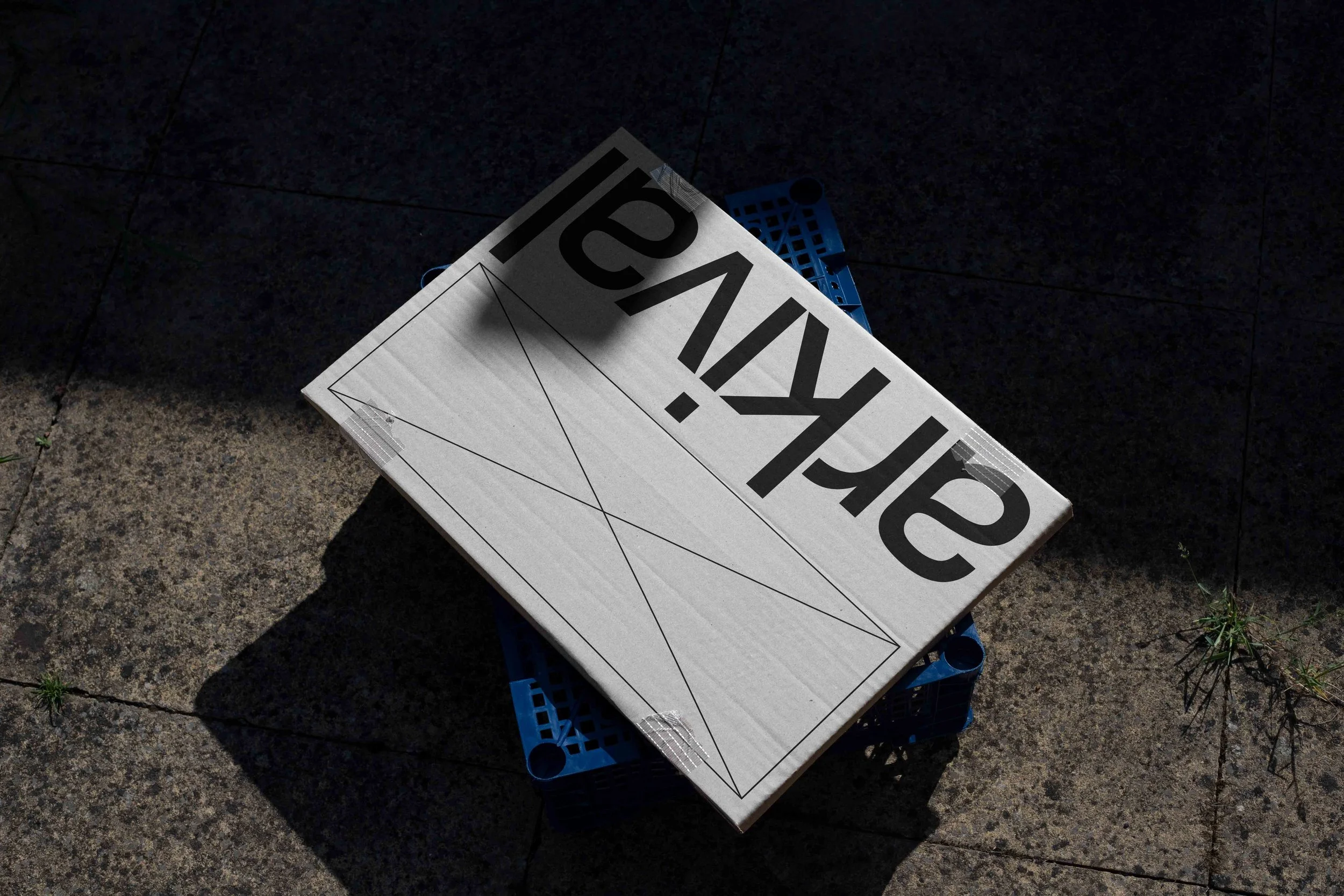 ARKIVAL_PARCEL_PACKAGE_1.jpg