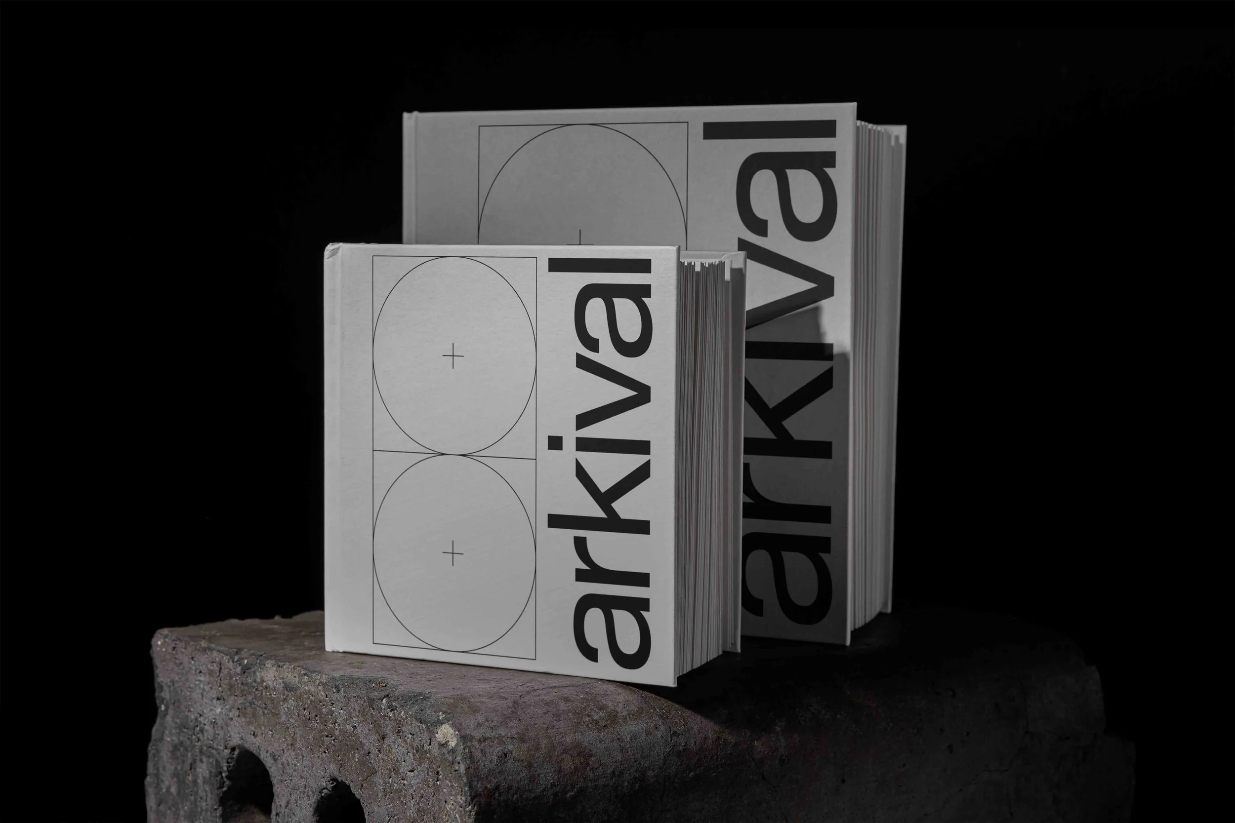 ARKIVAL_SQUARE_BOOKS_02_1.jpg