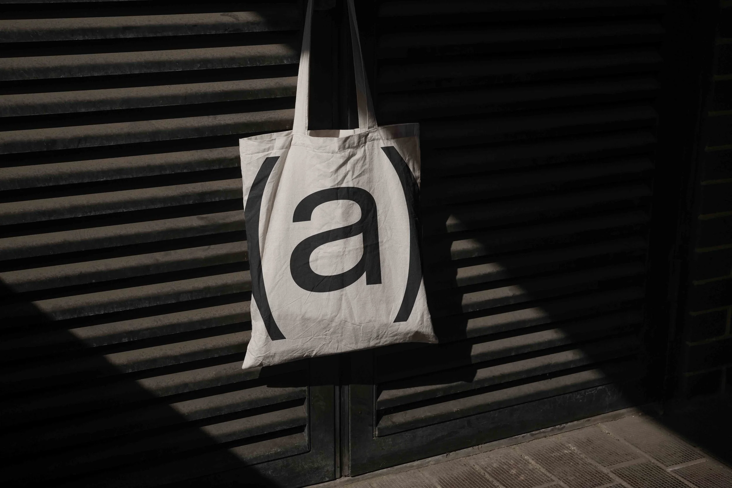 ARKIVAL_B2_CLOTH_BAG_04_1.jpg
