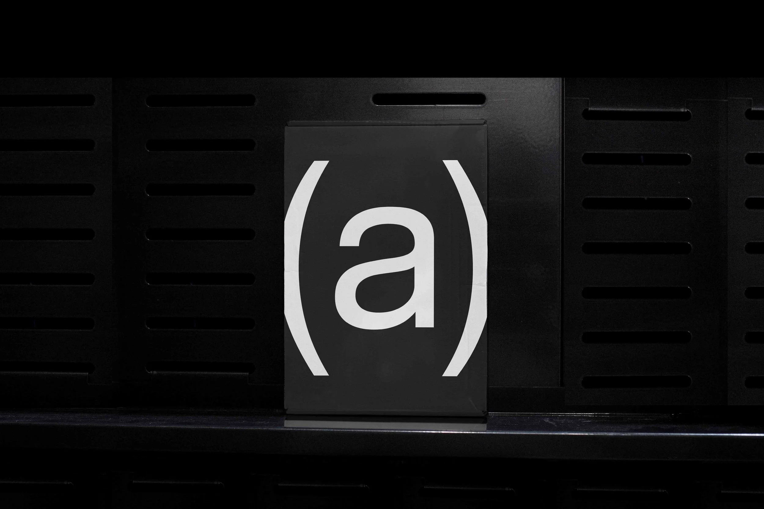 ARKIVAL_B3_RECTANGLE_BOX_02.jpg