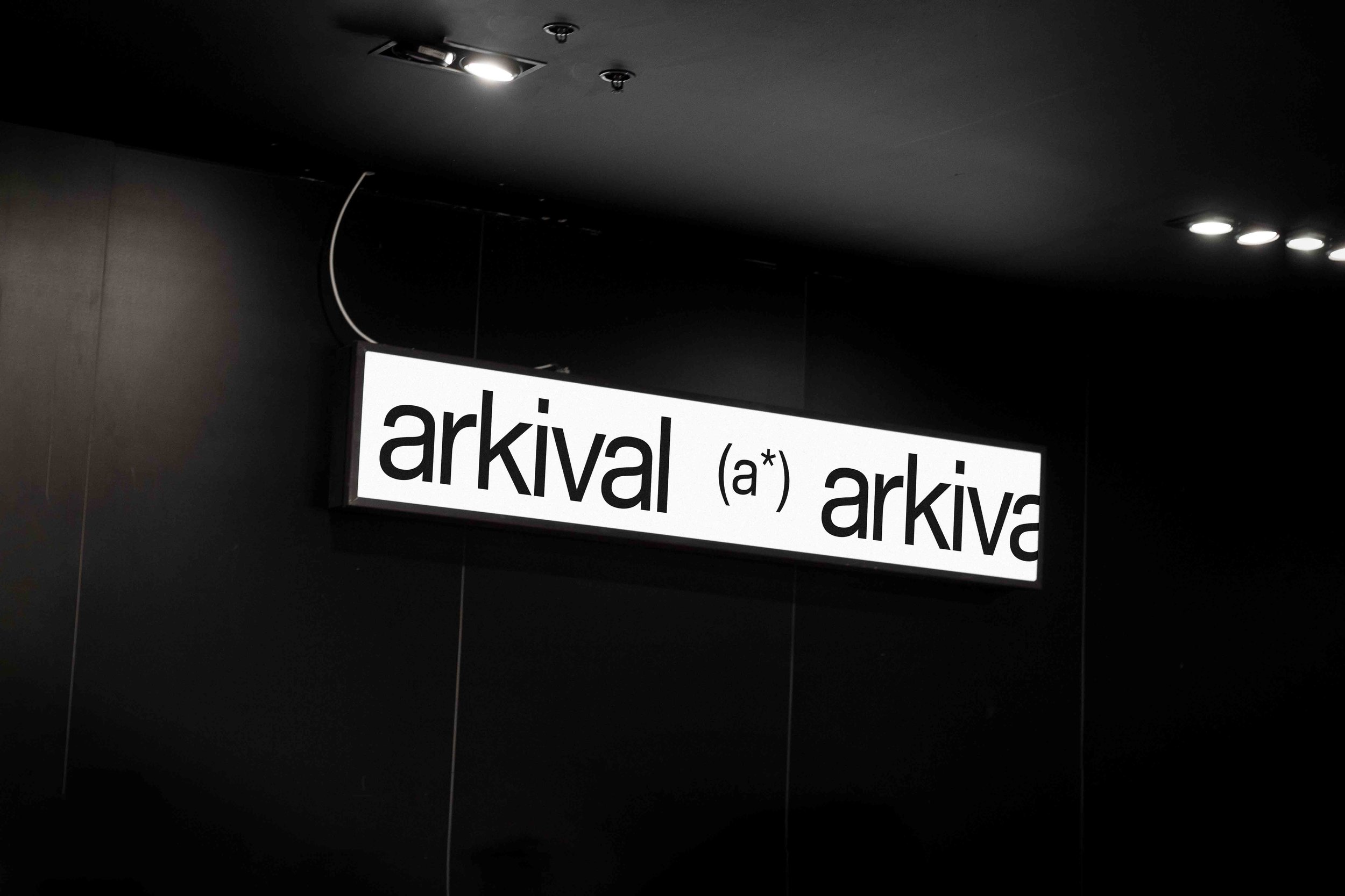 ARKIVAL_B3_SCREEN_02_1.jpg