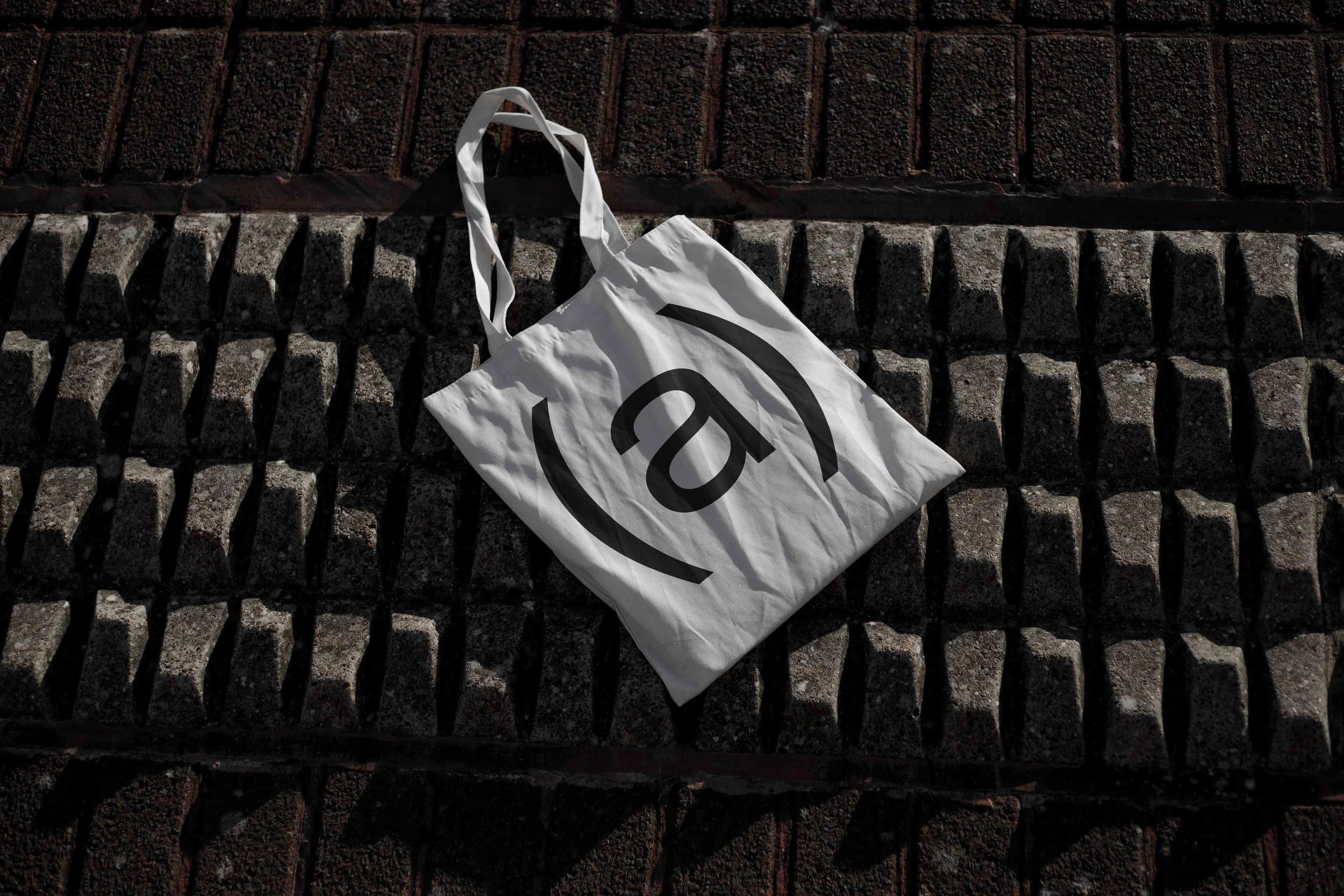 ARKIVAL_B3_CLOTH_BAG_02_1.jpg