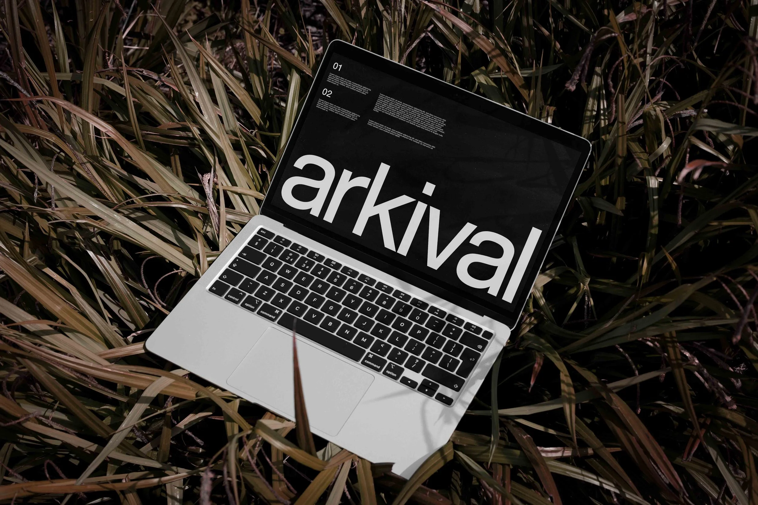ARKIVAL_EDEN_MACBOOK_01_1.jpg