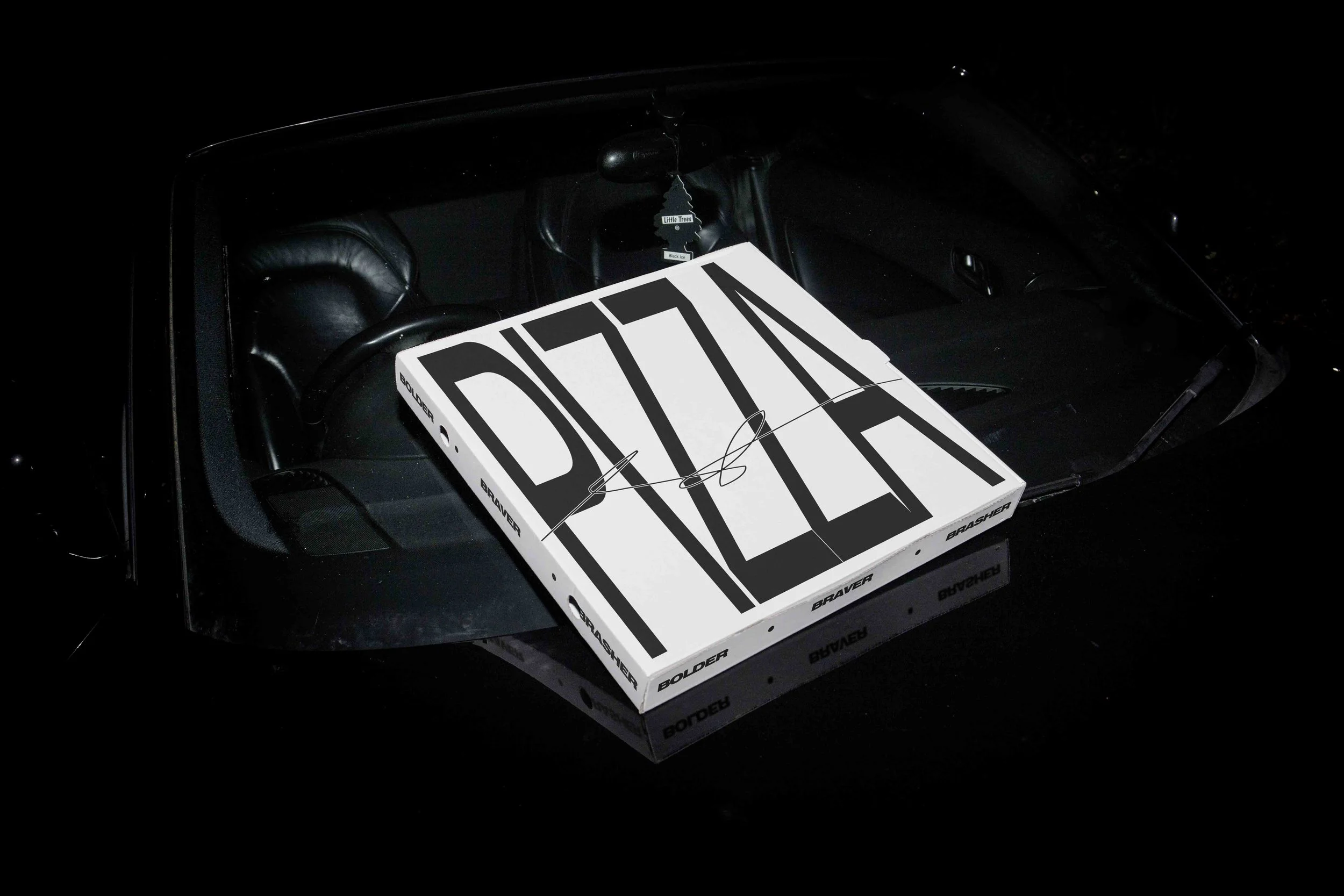 ARKIVAL_BRASH_PIZZA_BOX_02.jpg
