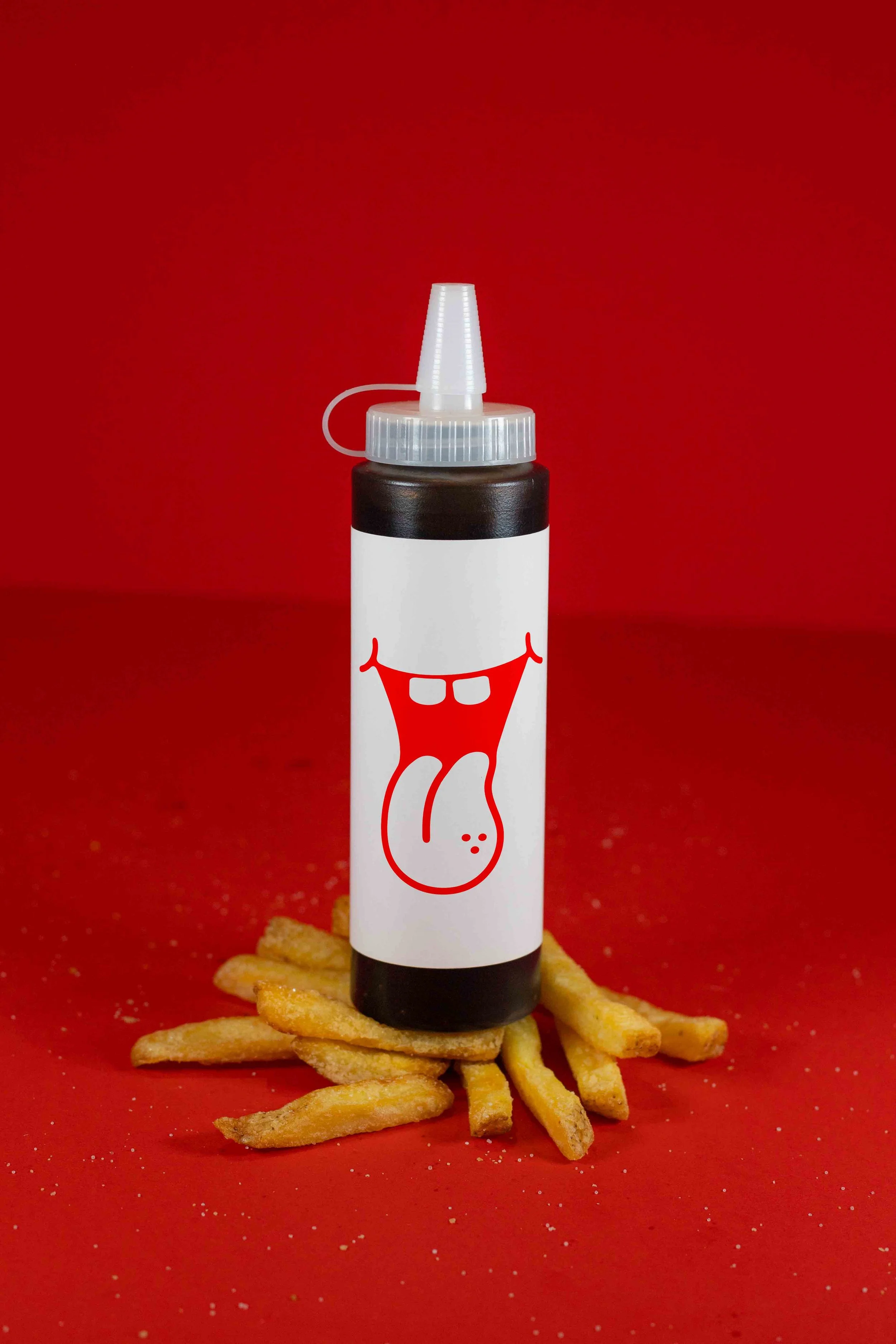 ARKIVAL_GRUB_SAUCE_BOTTLE_03.jpg