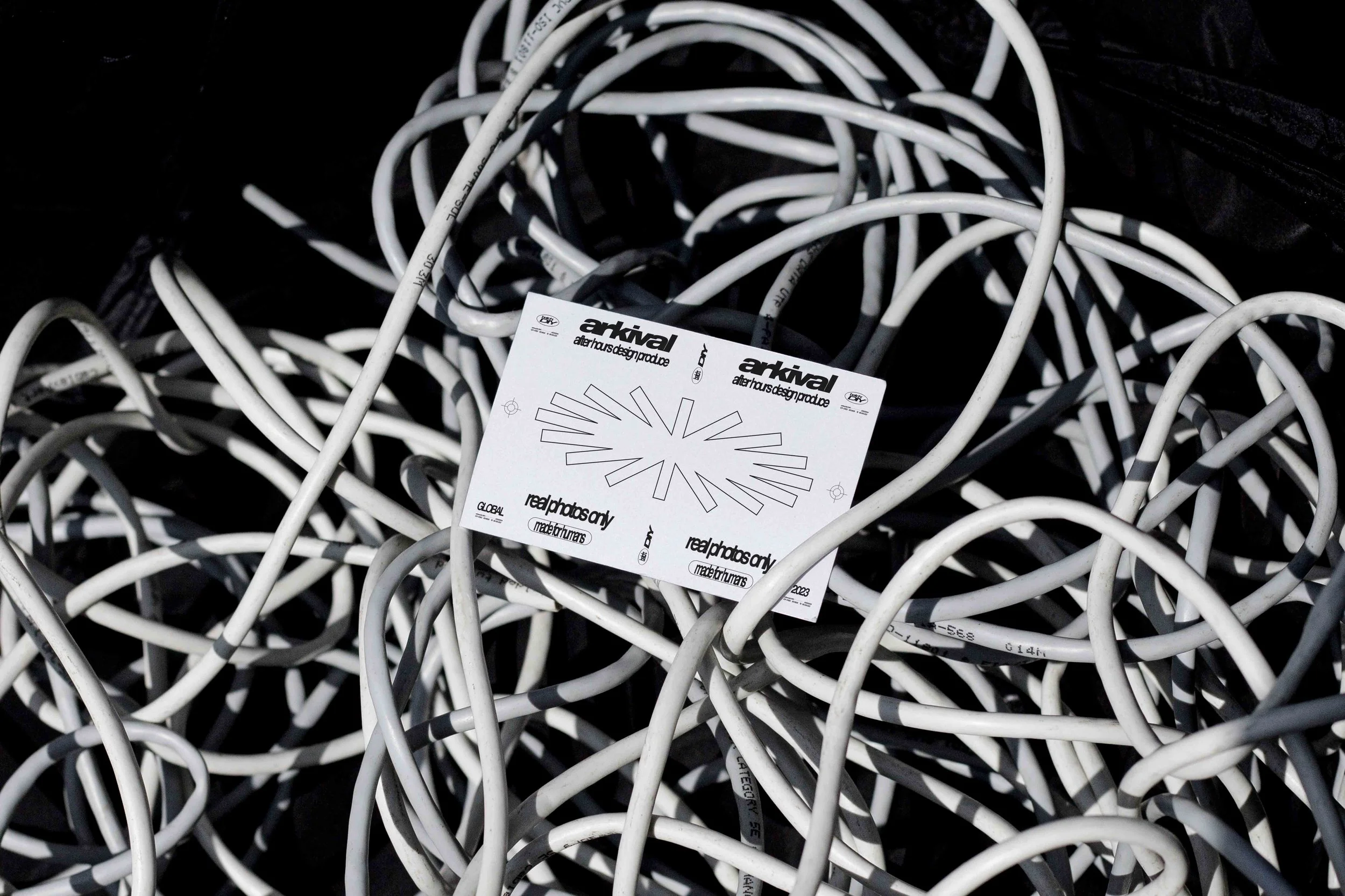 ARKIVAL_DIY_BUSINESSCARD_05.jpg