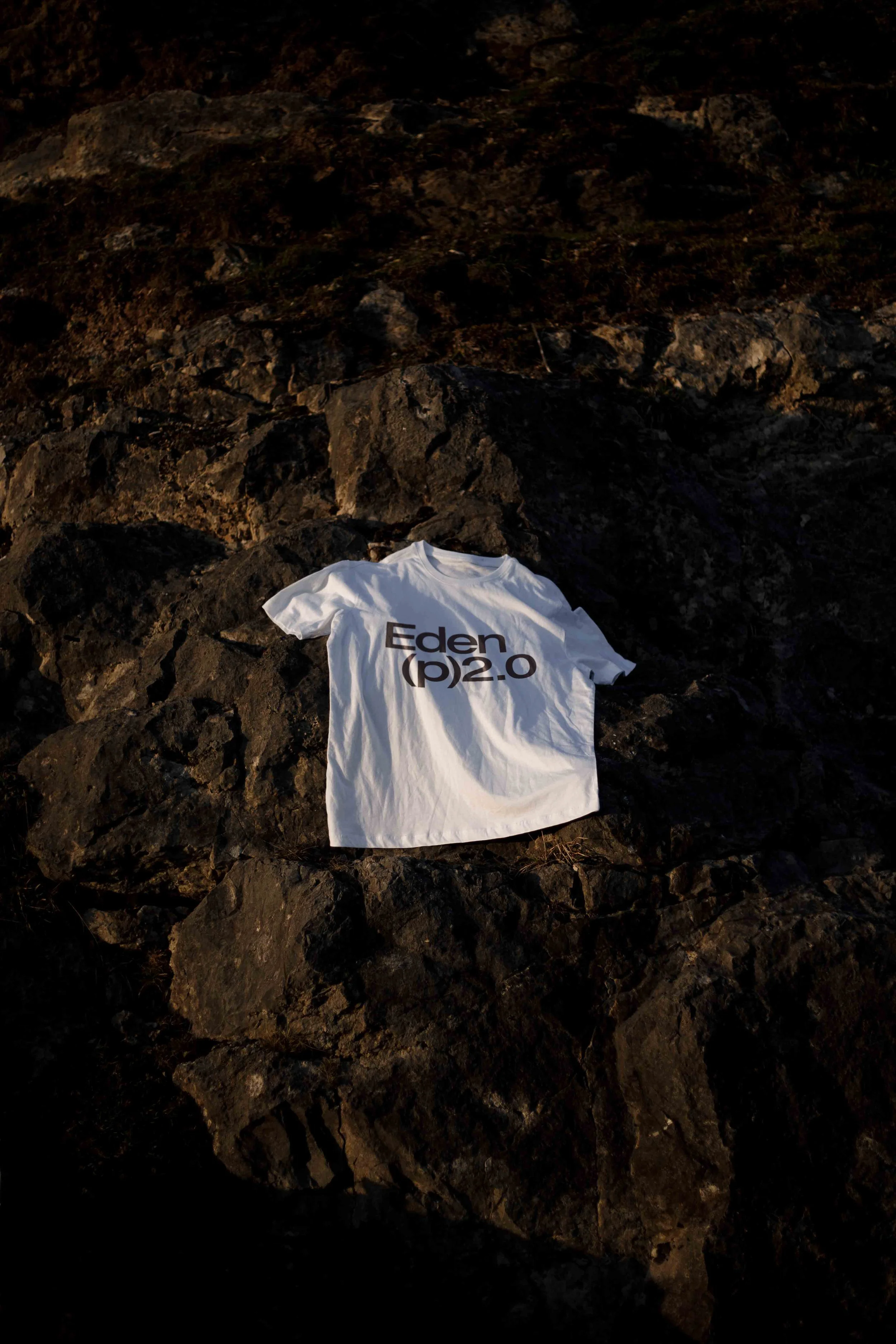 ARKIVAL_EDEN_02_TSHIRT_03.jpg