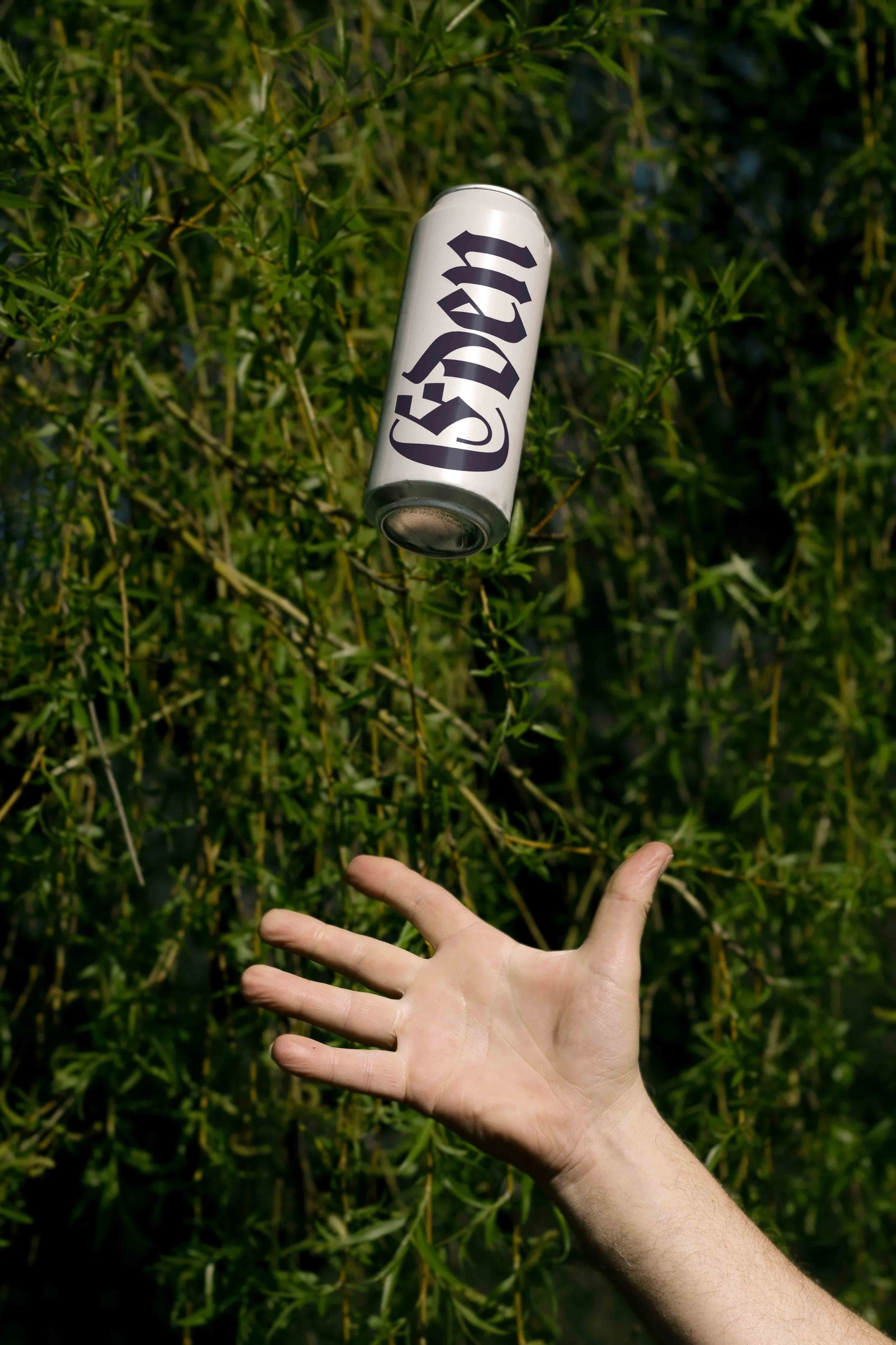 ARKIVAL_EDEN_02_CAN_01.jpg