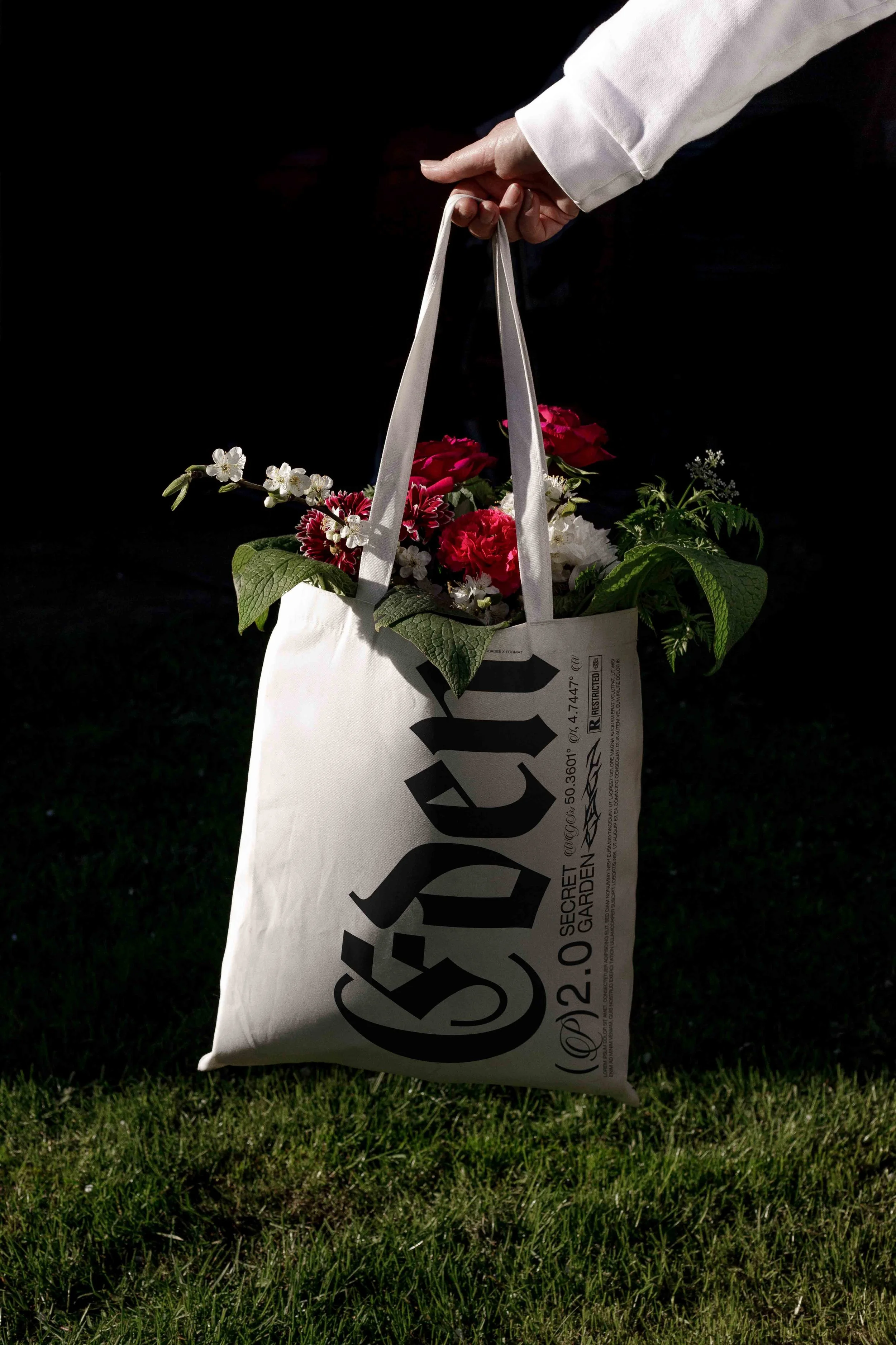 ARKIVAL_EDEN_02_CLOTH_BAG_03.jpg