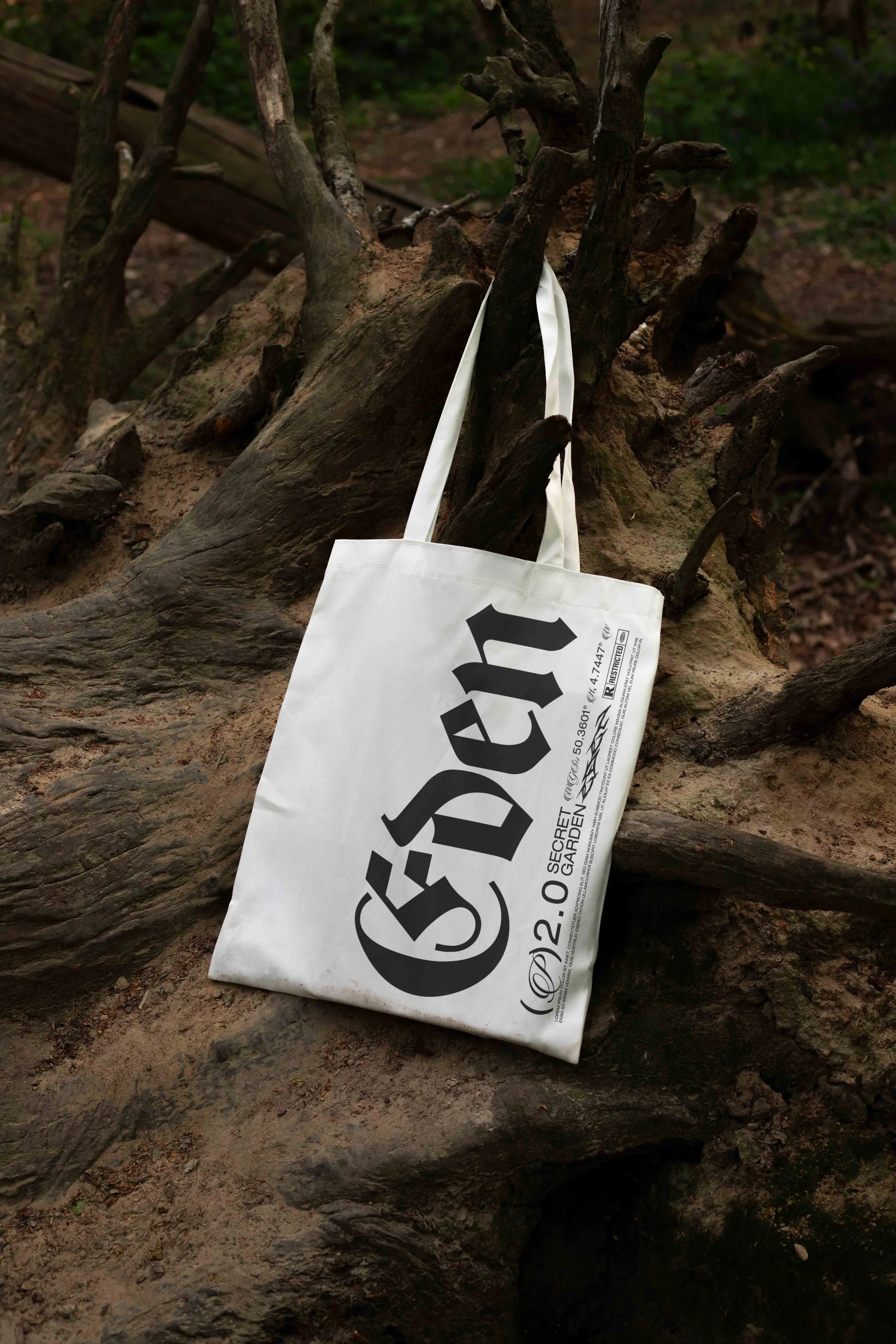 ARKIVAL_EDEN_02_CLOTH_BAG_05.jpg
