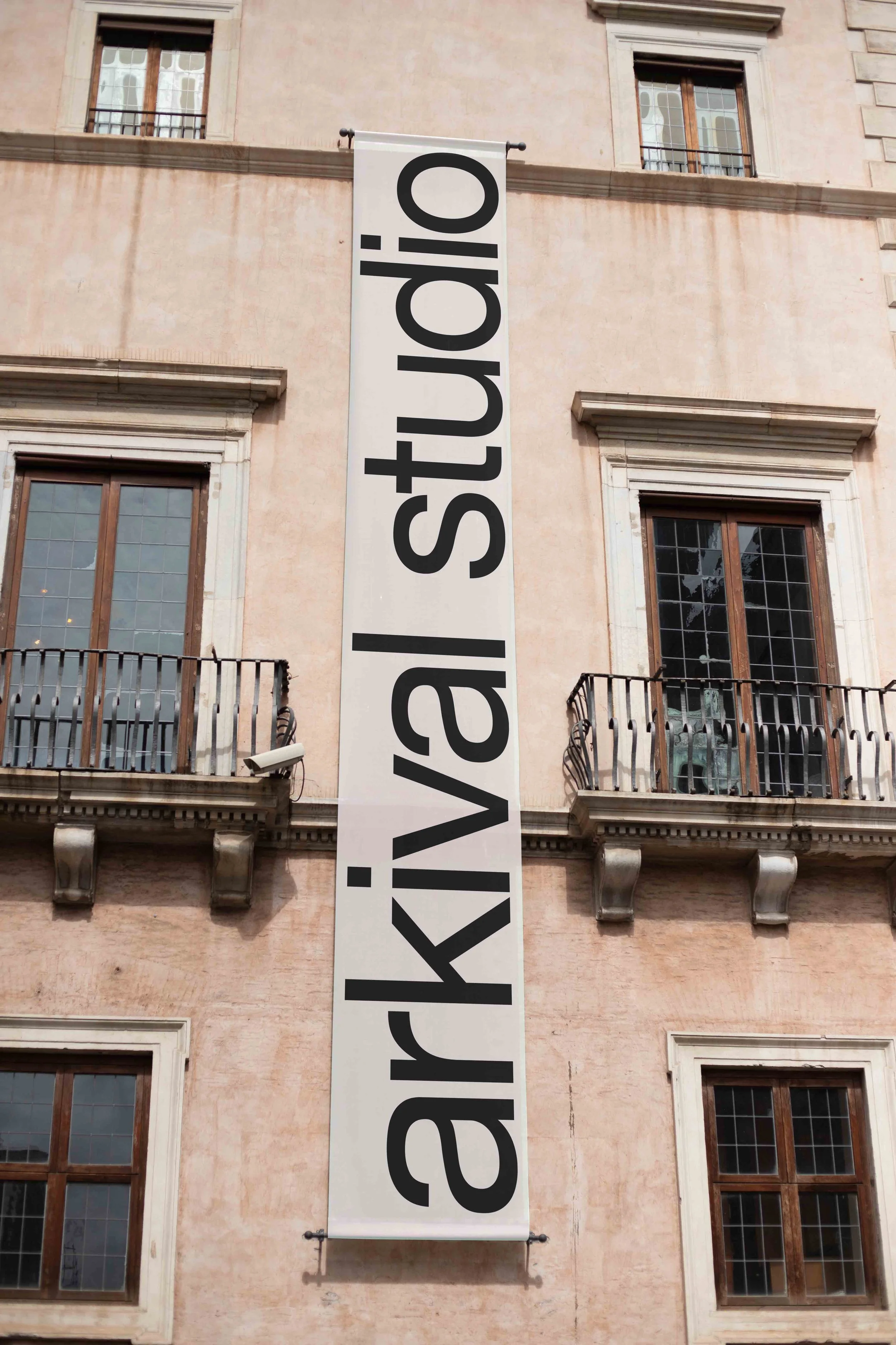 ARKIVAL_B4_SIGNAGE_13_1.jpg
