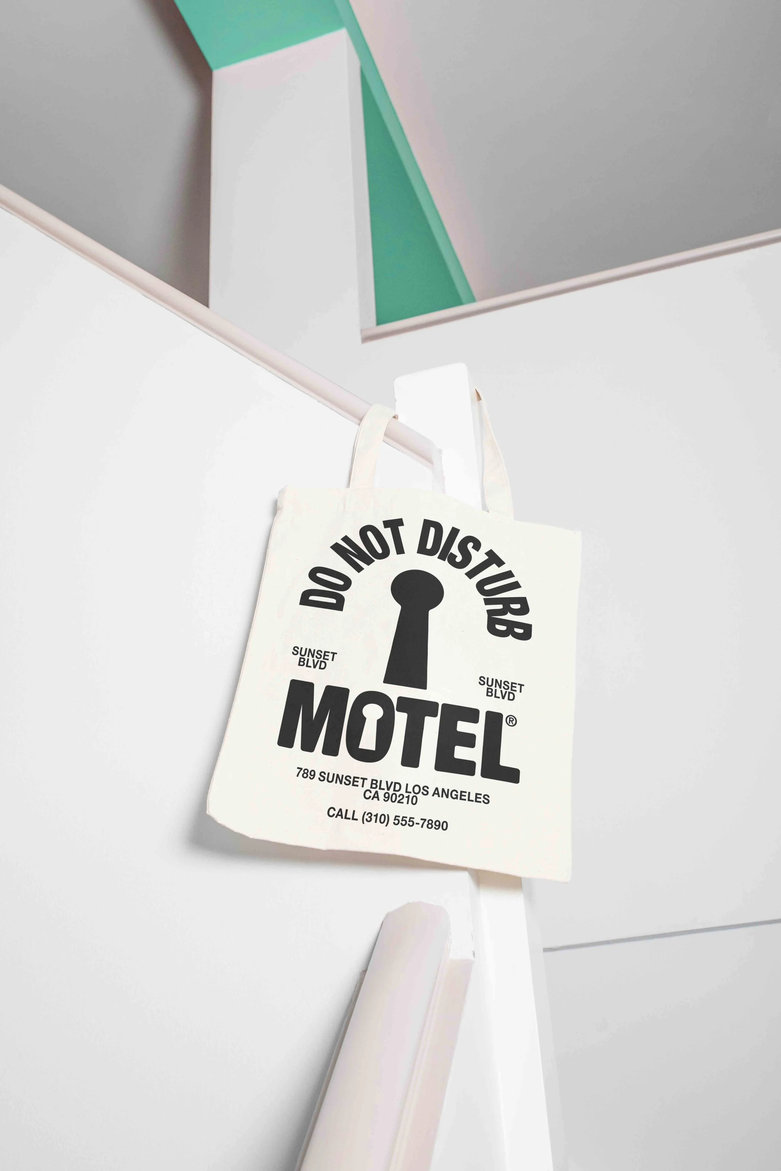 ARKIVAL_MOTEL_TOTEBAG_04.jpg