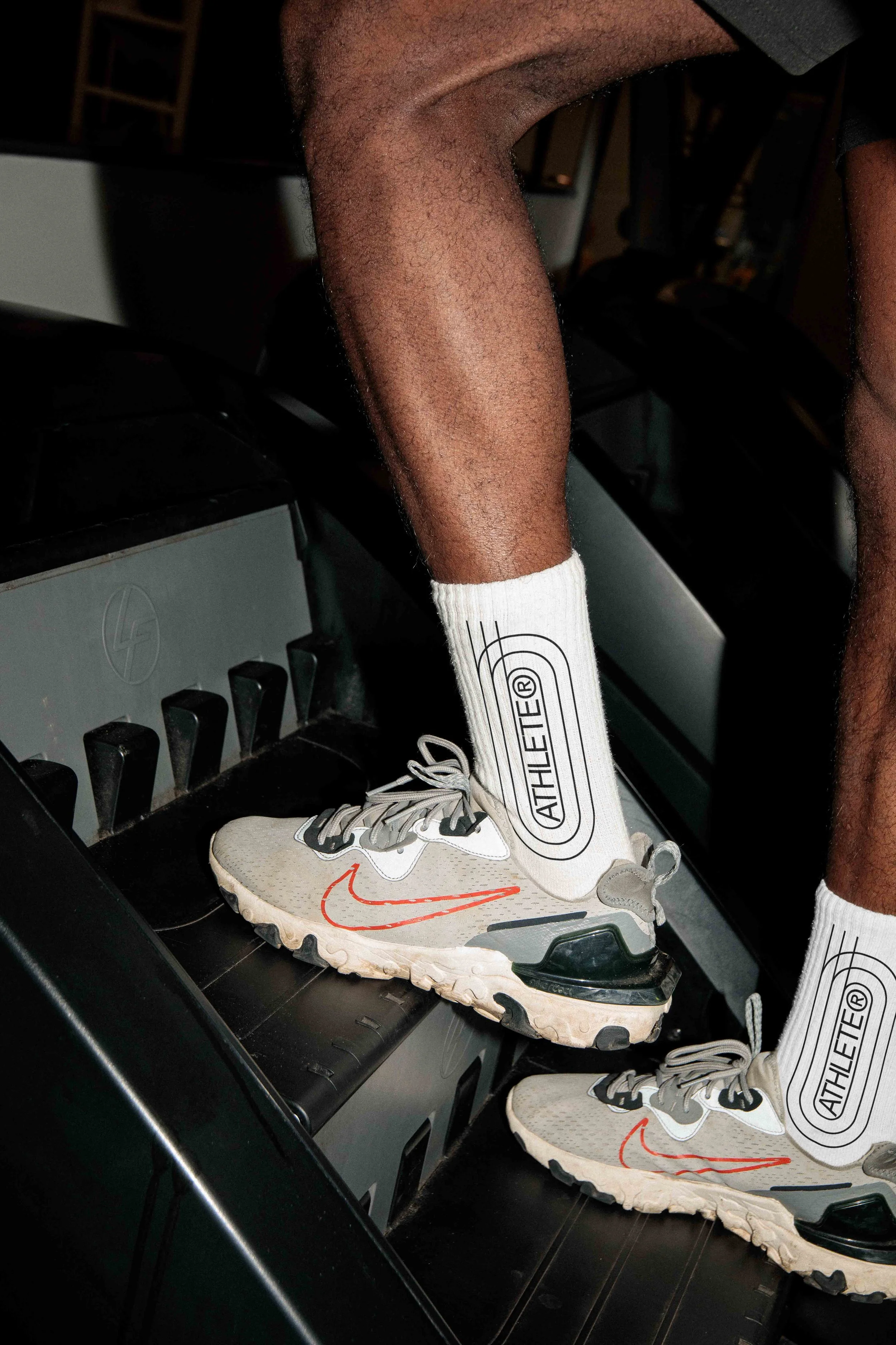 ARKIVAL_ATHLETE_SOCK_03.jpg
