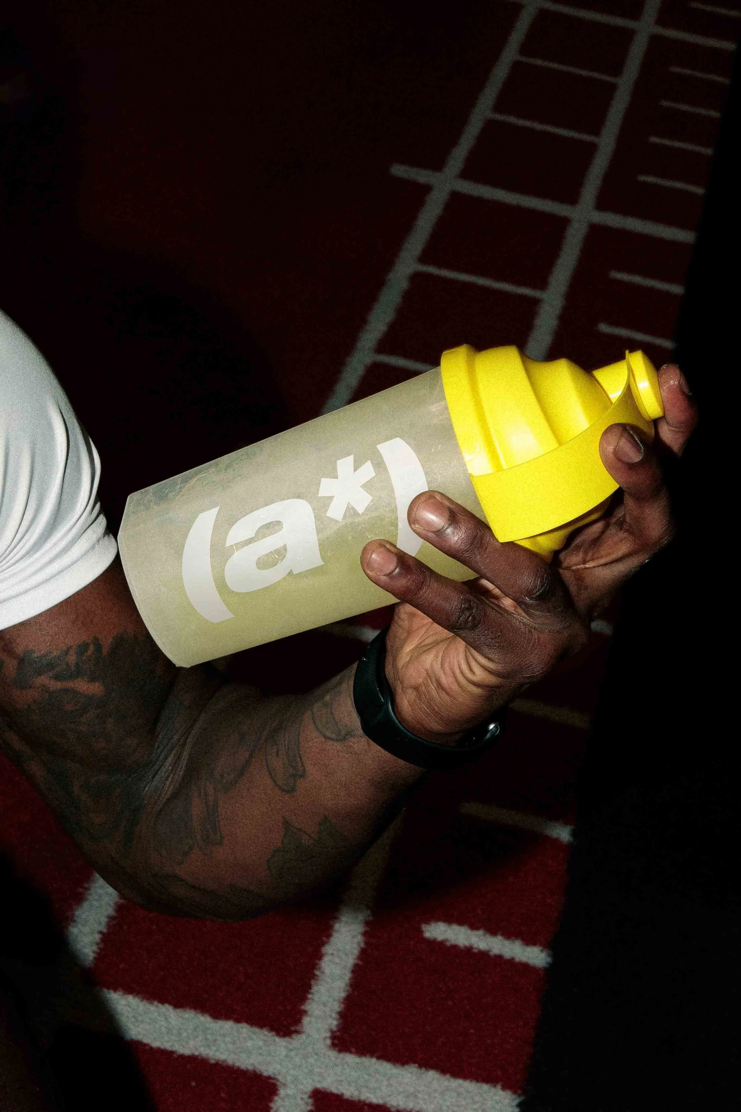 ARKIVAL_ATHLETE_PROTEIN_SHAKER_04_1.jpg