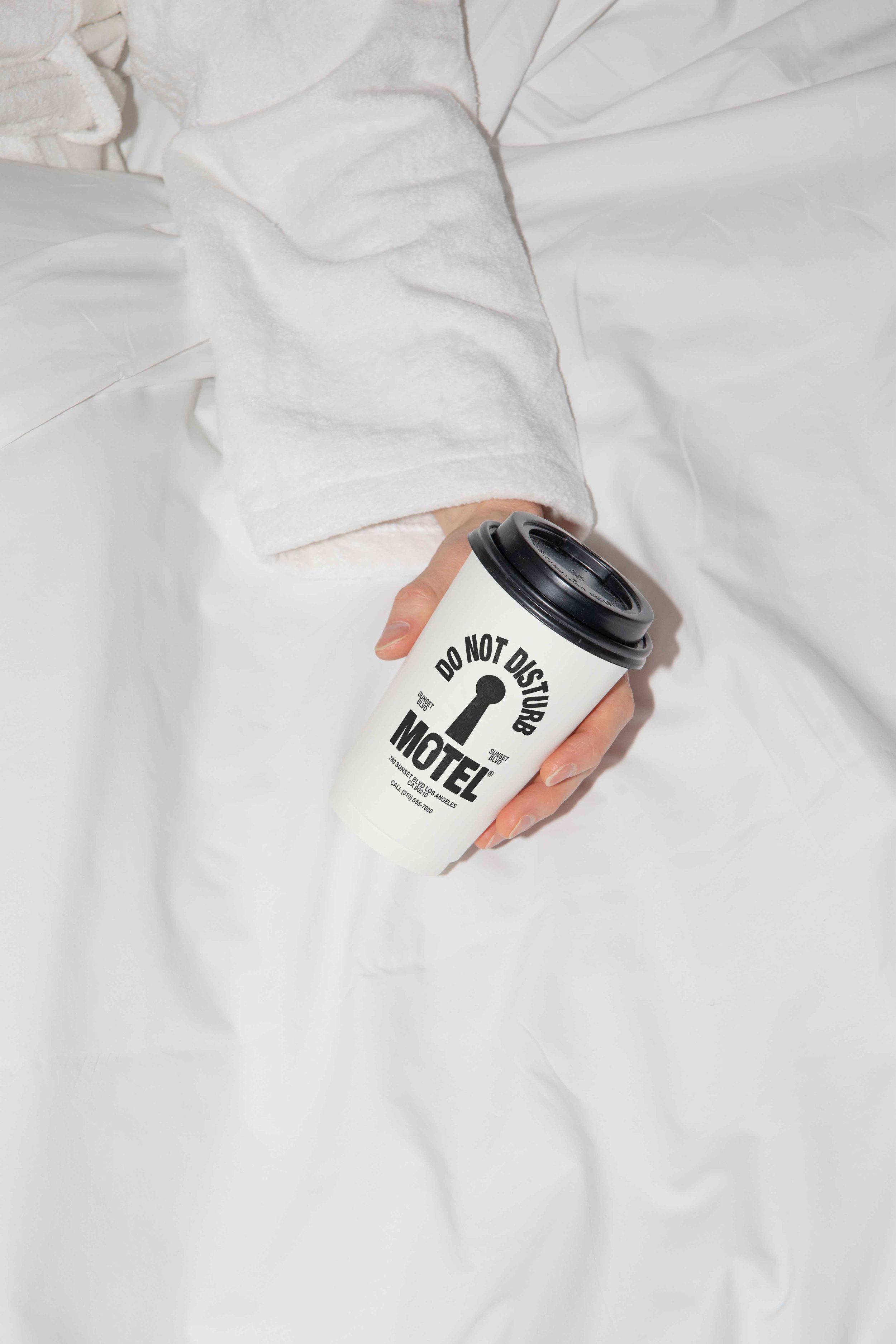 FORMAT_MOTEL_TAKEAWAY_CUP_01 copy.jpg