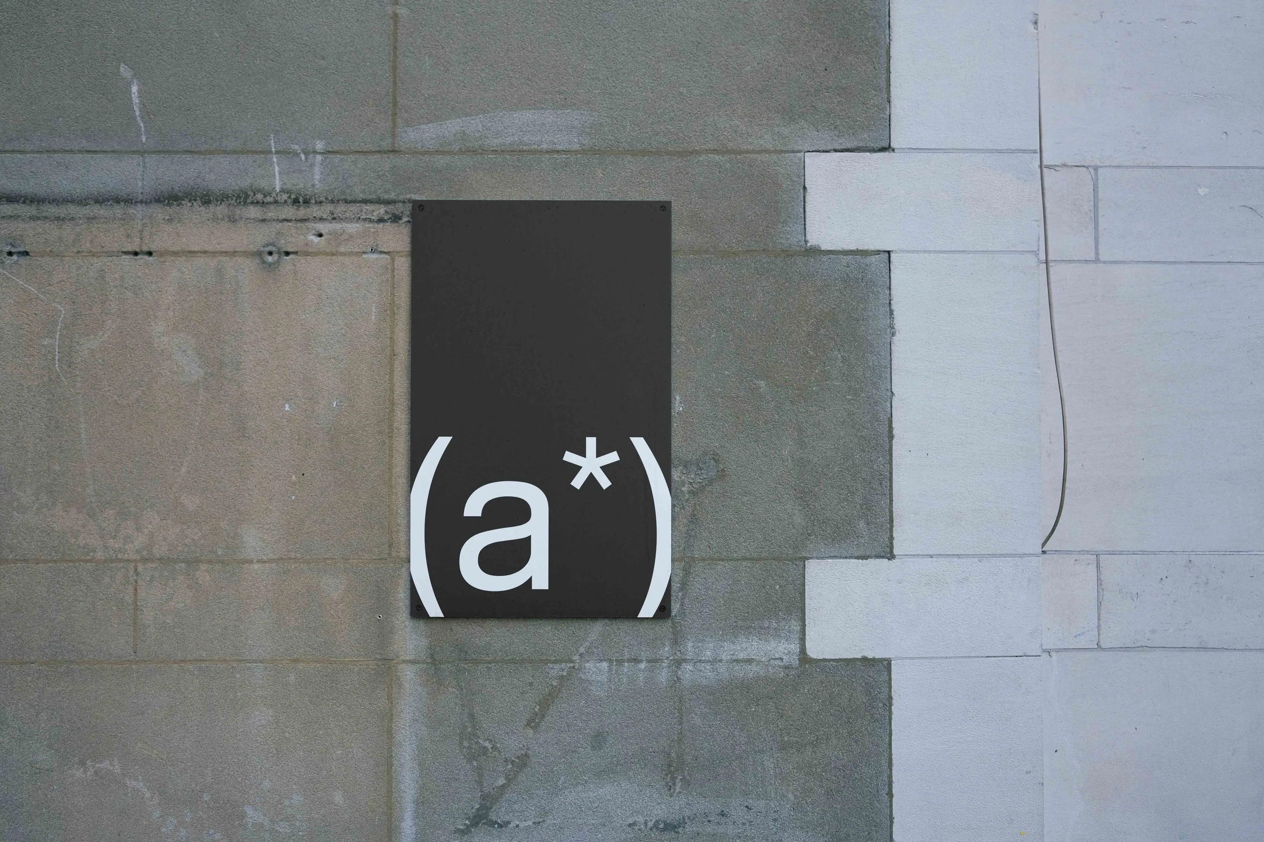 B2 SIGNAGE 01