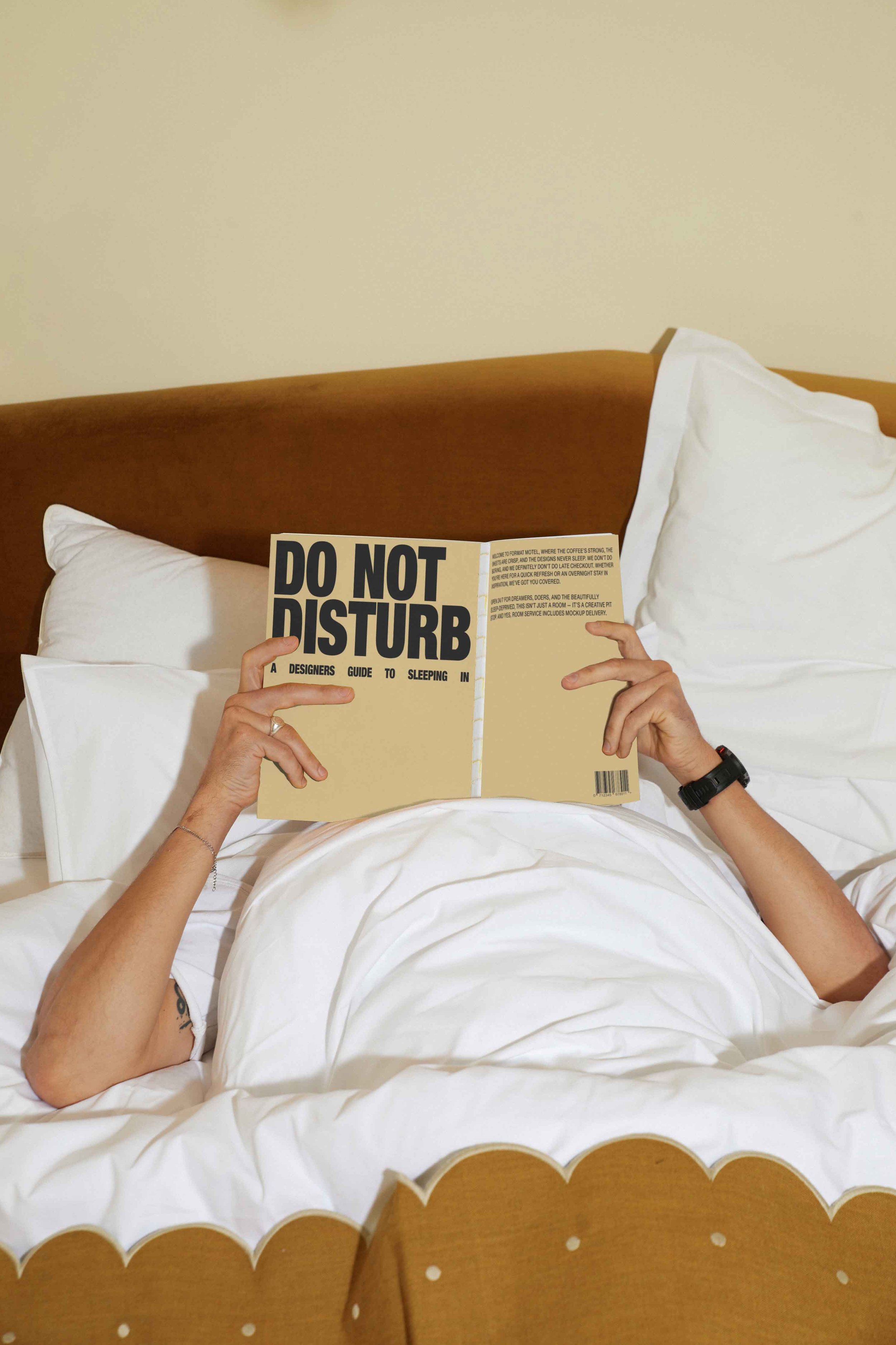 FORMAT_MOTEL_BOOK_04b.jpg