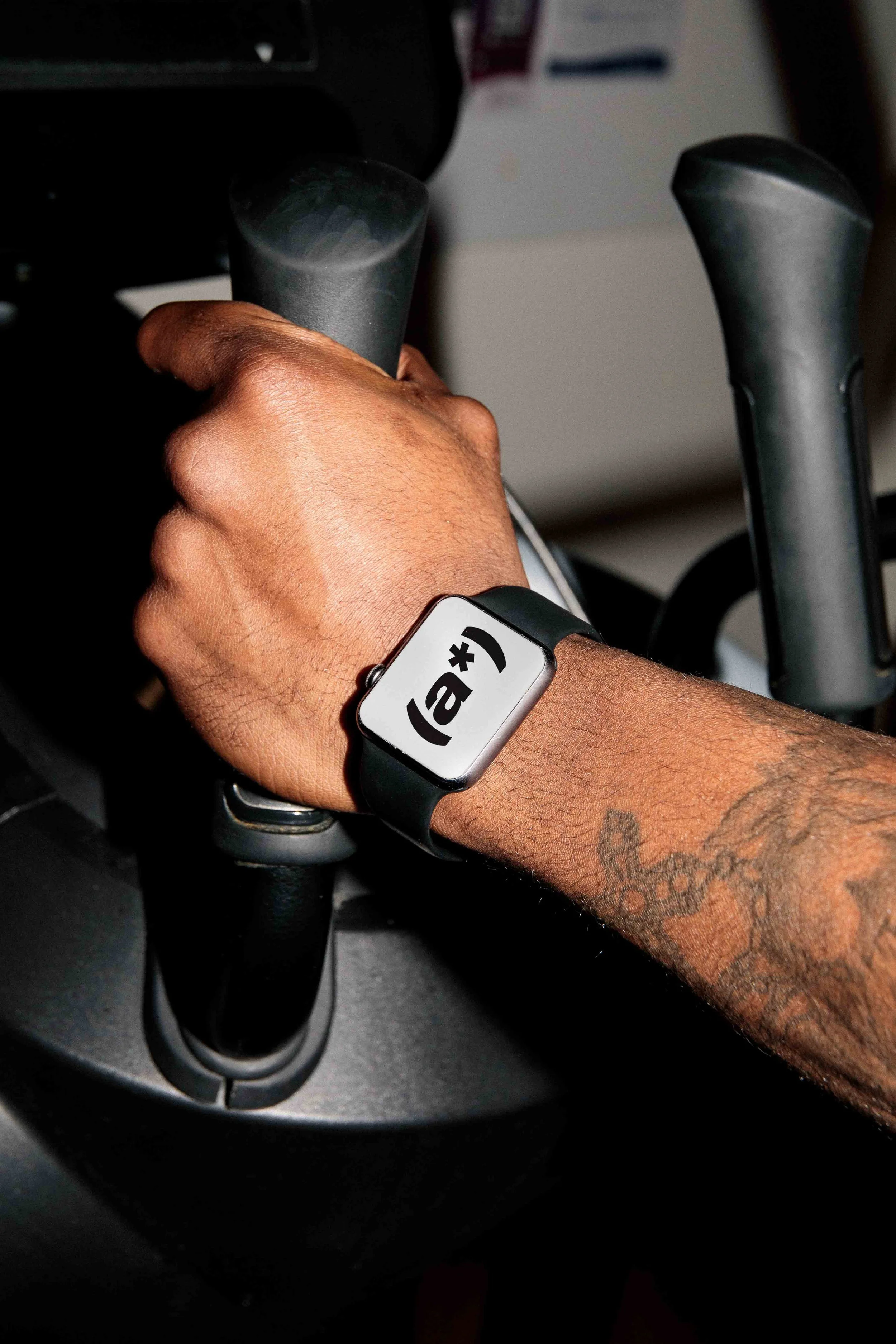 ATHLETE SMARTWATCH 01