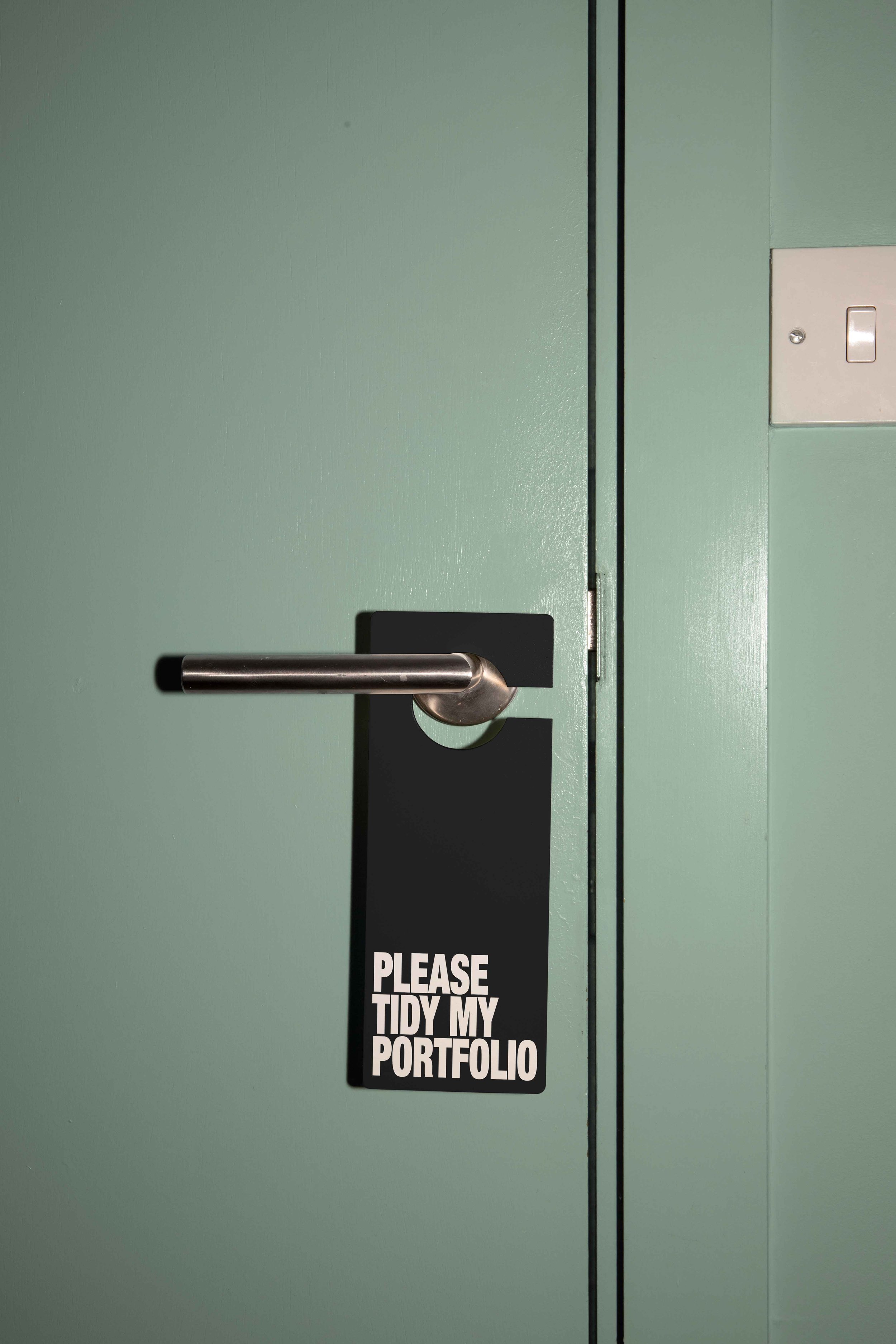 FORMAT_MOTEL_DOORHANGER_03b.jpg