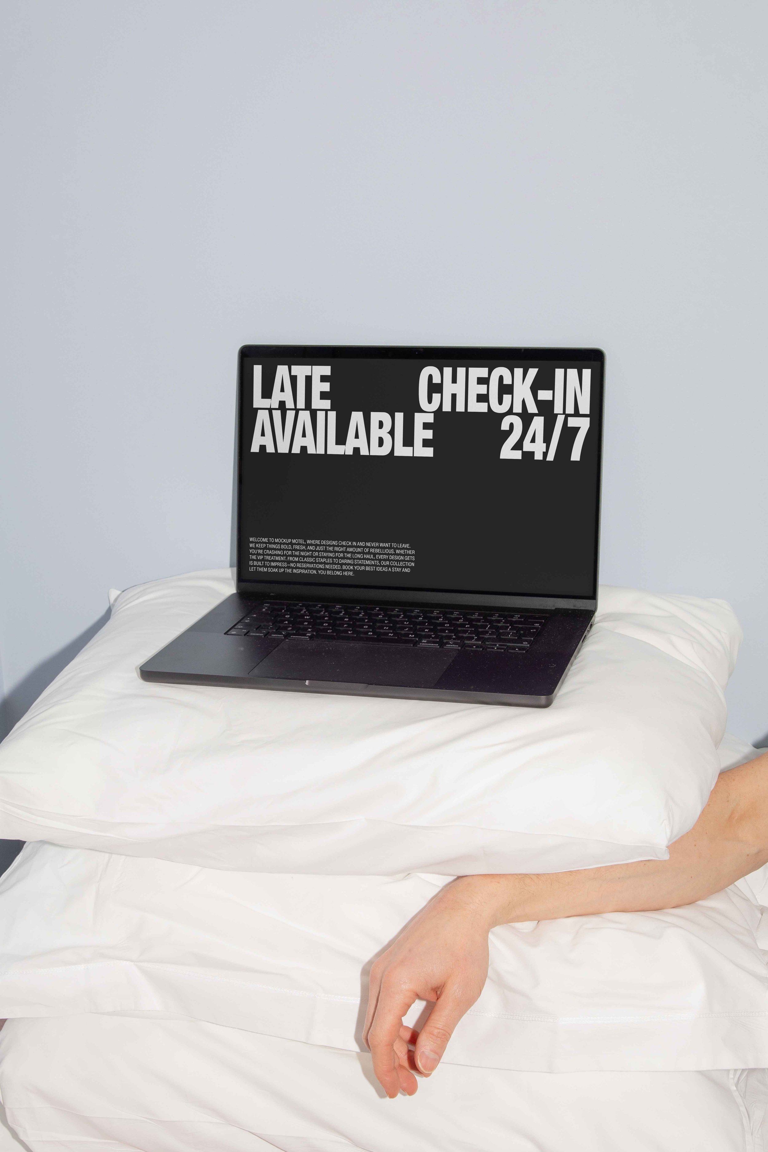 FORMAT_MOTEL_LAPTOP_02 copy.jpg