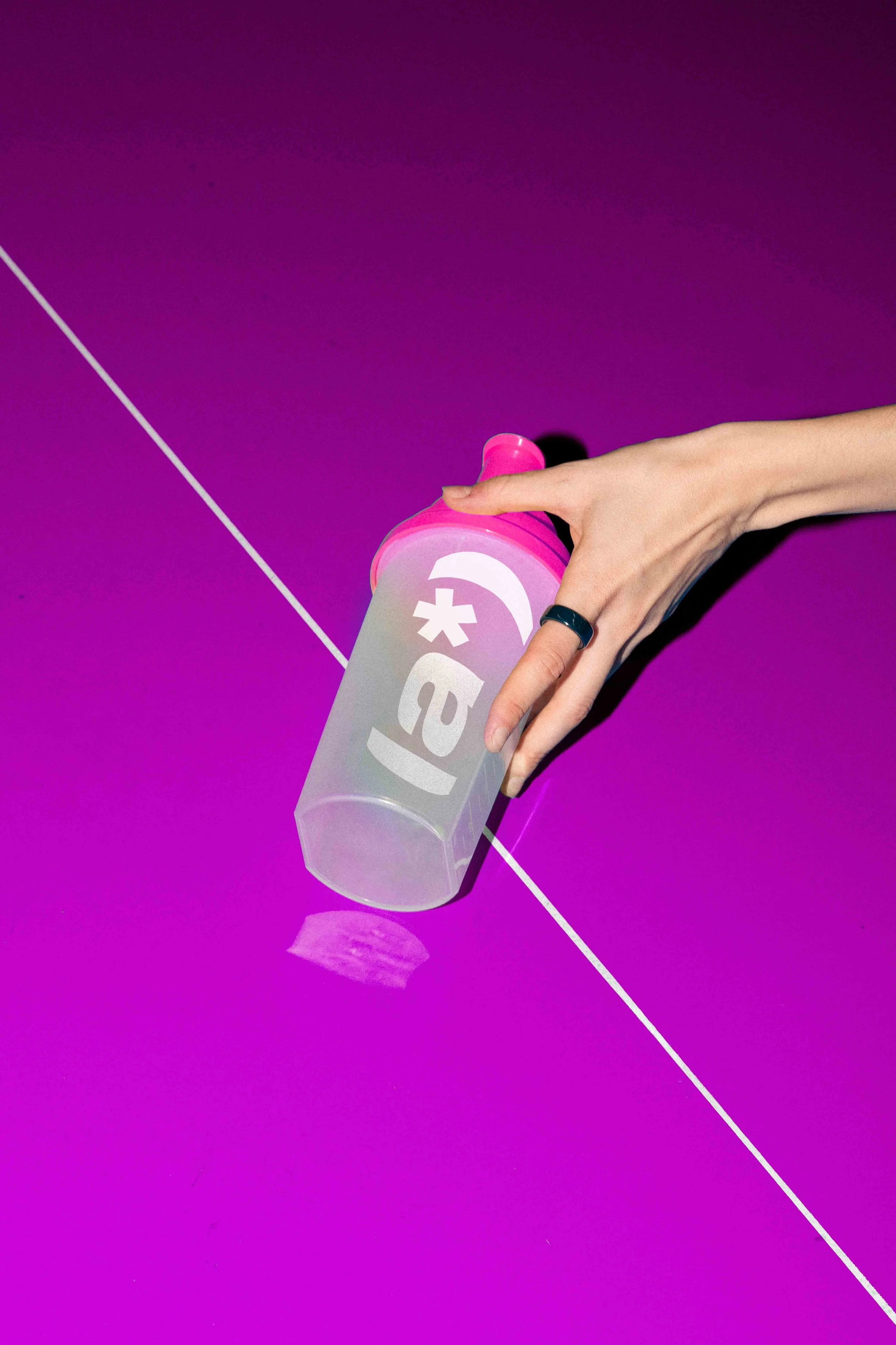 ARKIVAL_ATHLETE_PROTEIN_SHAKER_01_1.jpg