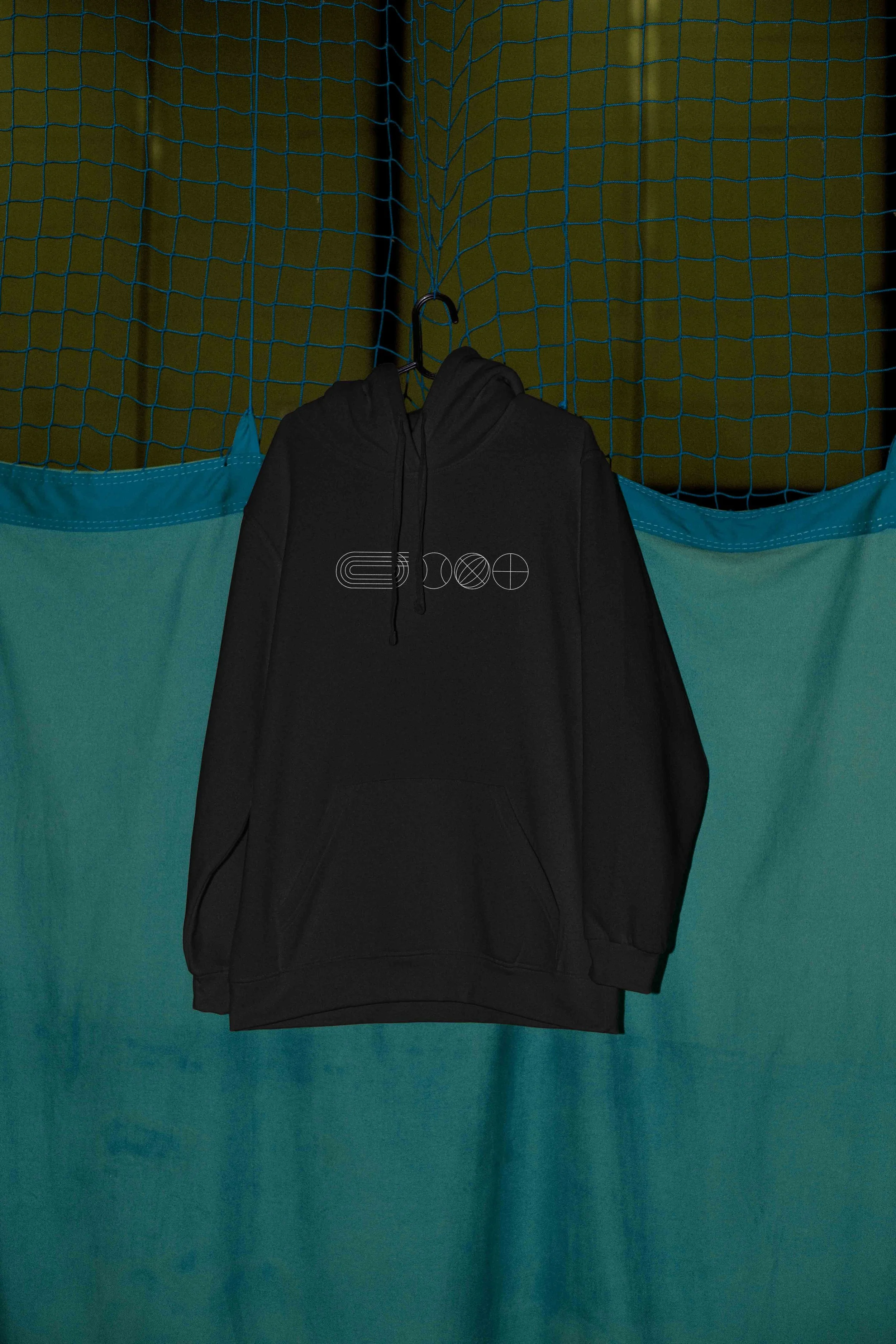 ARKIVAL_ATHLETE_HOODIE_03_1.jpg