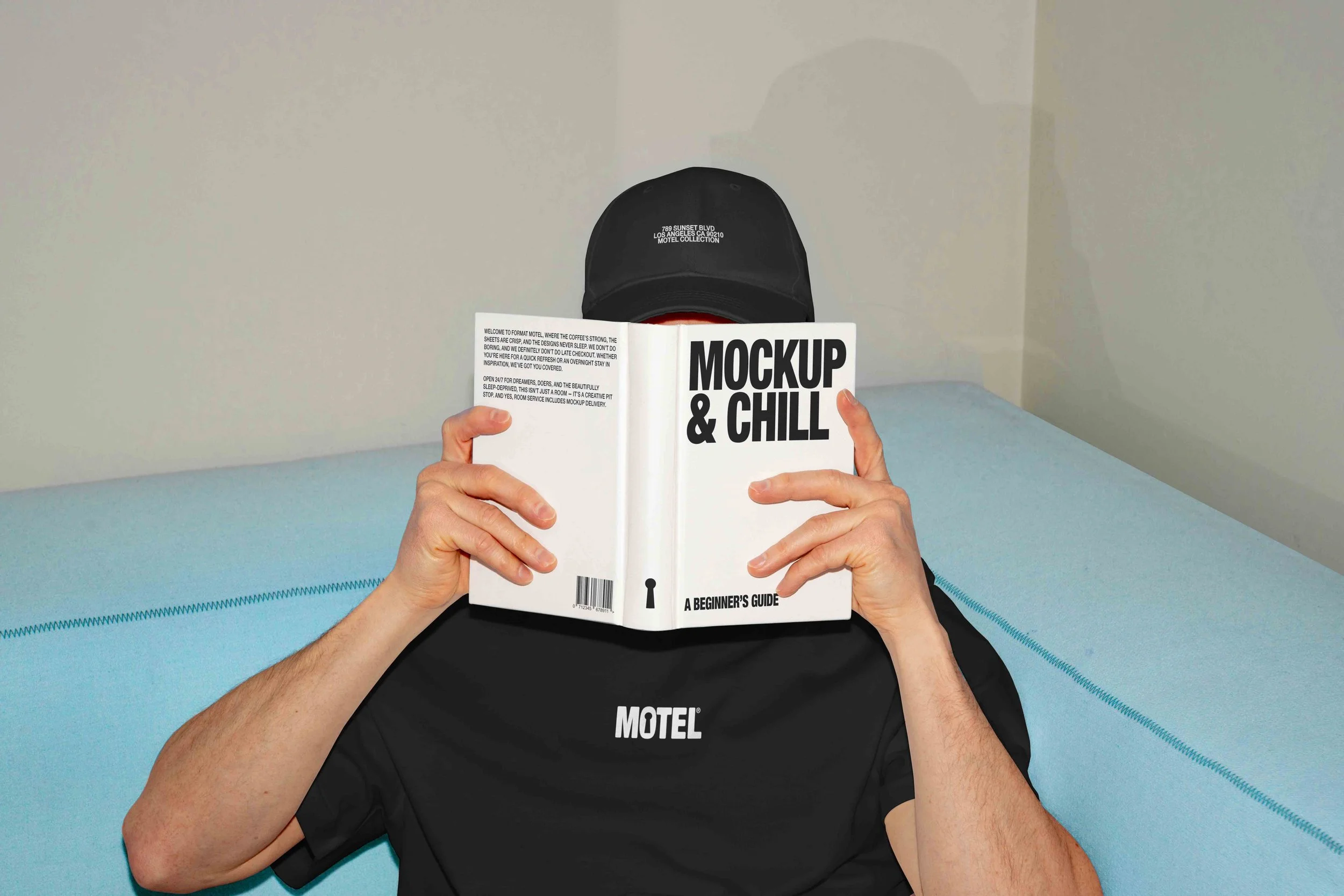 MOTEL BOOK 01