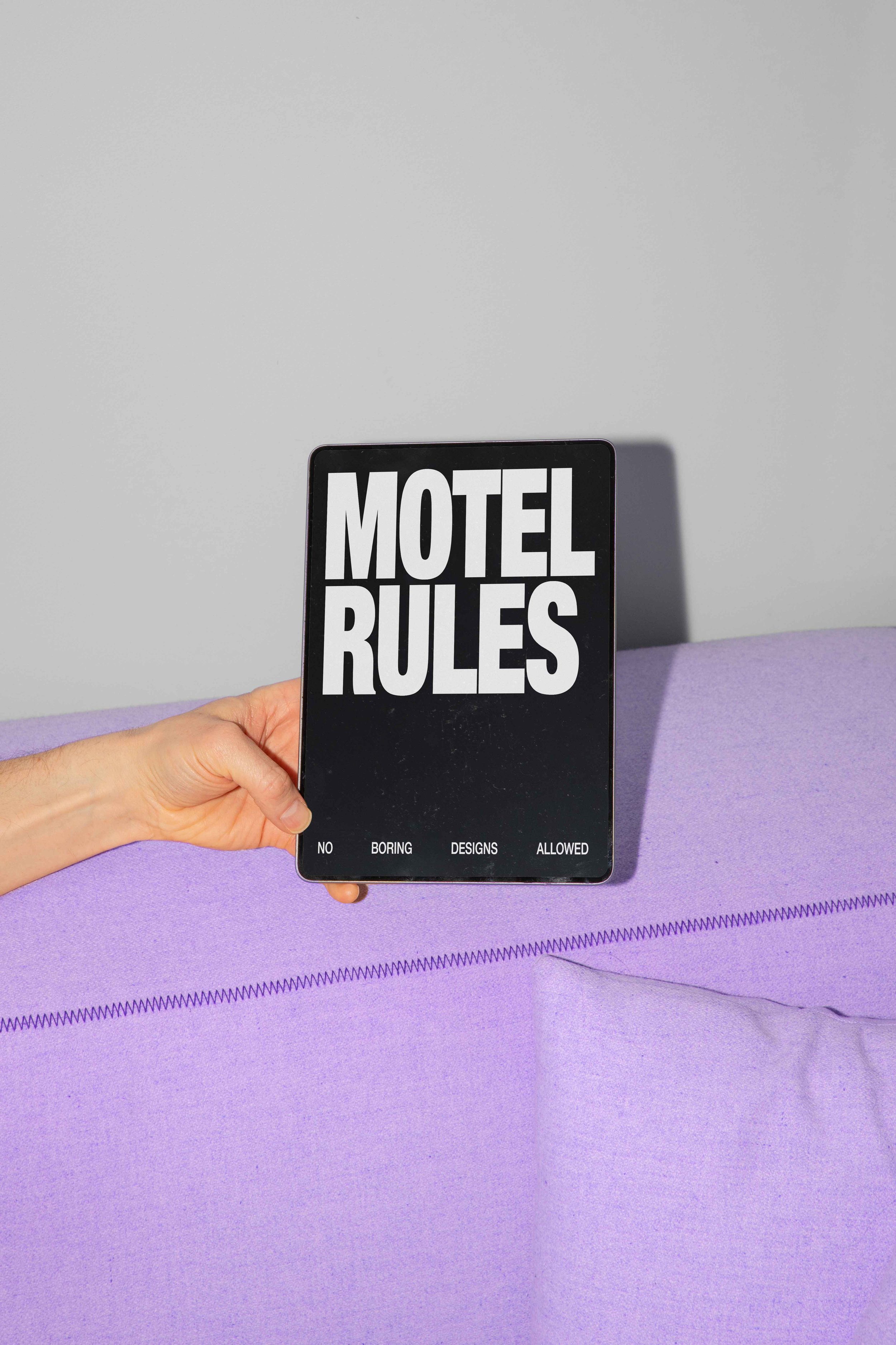 MOTEL TABLET 02
