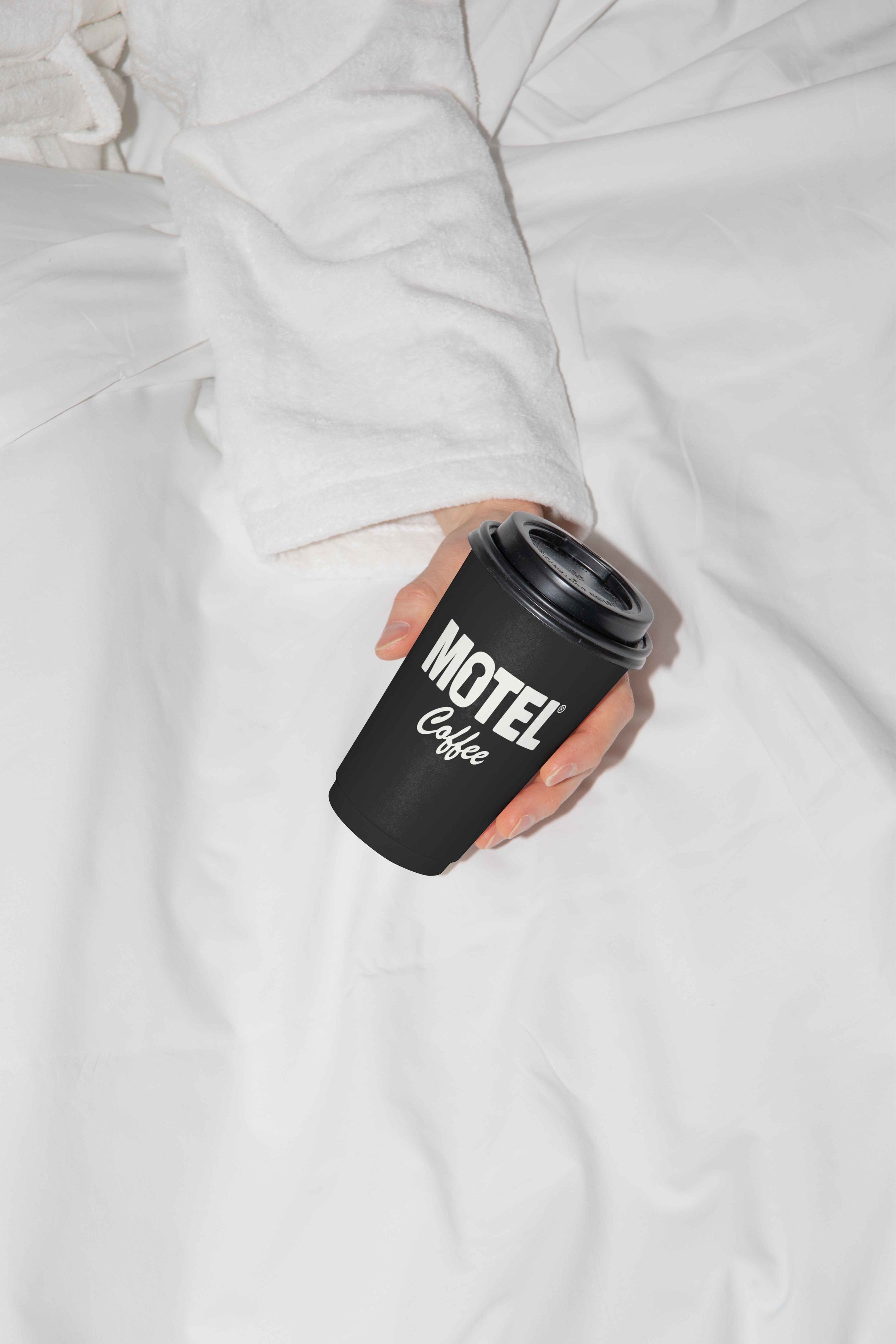 FORMAT_MOTEL_TAKEAWAY_CUP_01.jpg