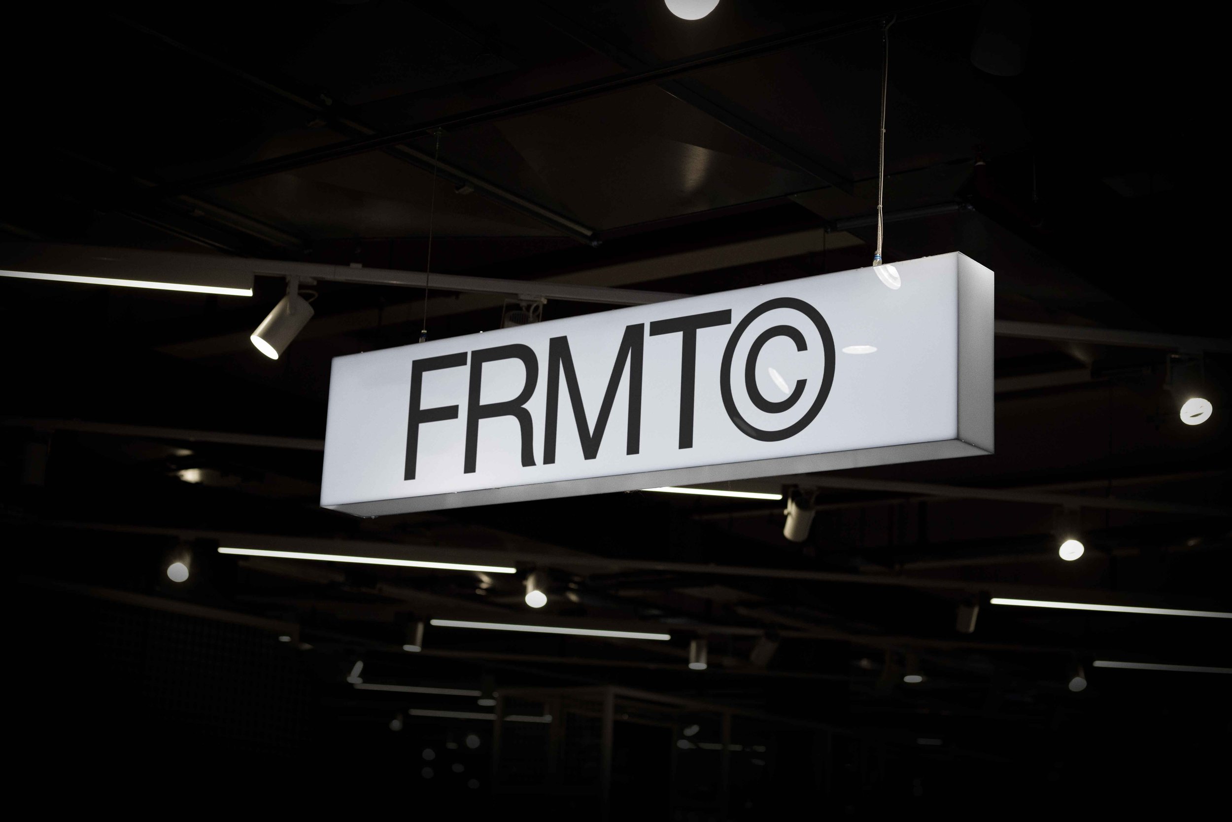 FORMAT_B3_SIGNAGE_19.jpg