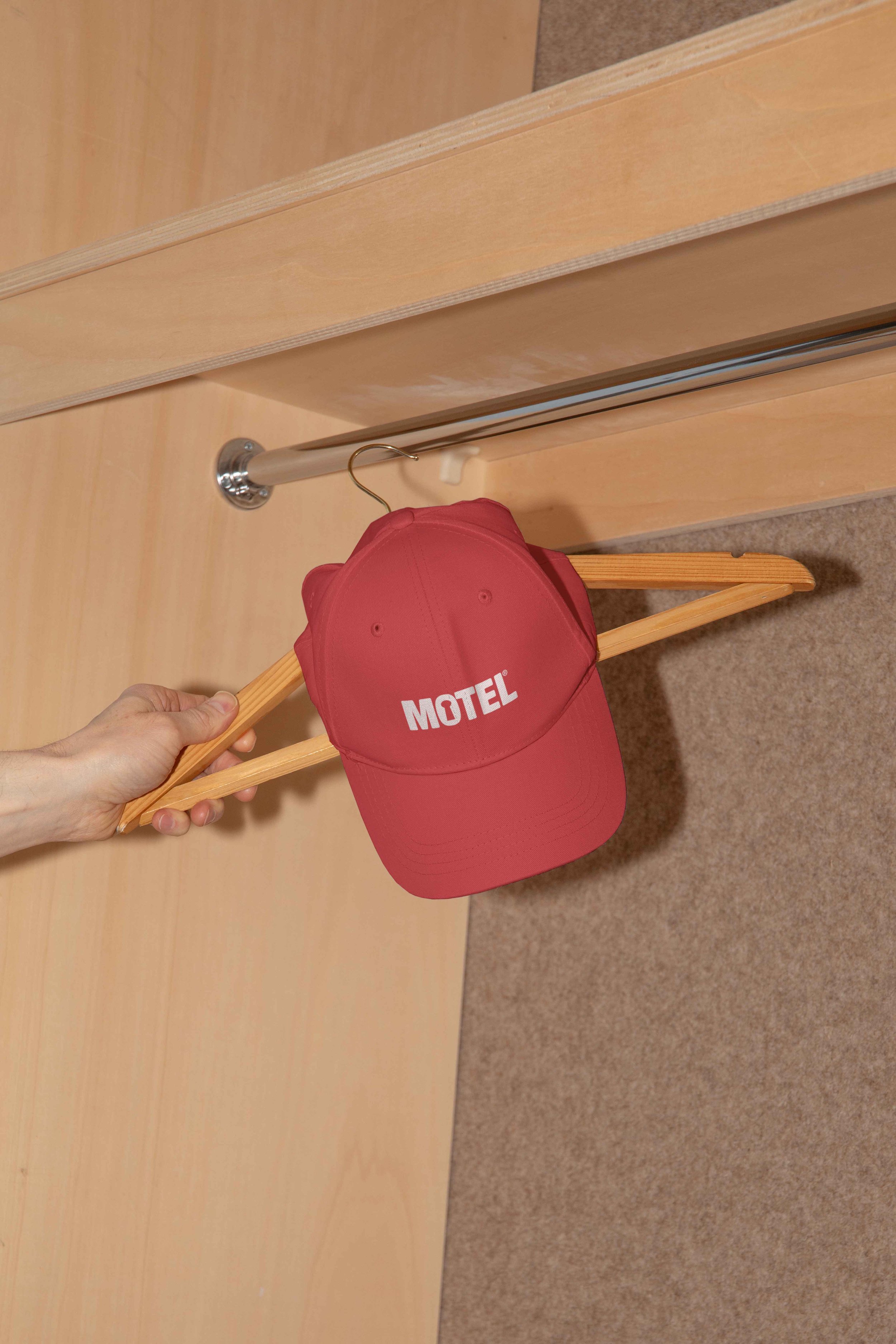 FORMAT_MOTEL_CAP_01.jpg