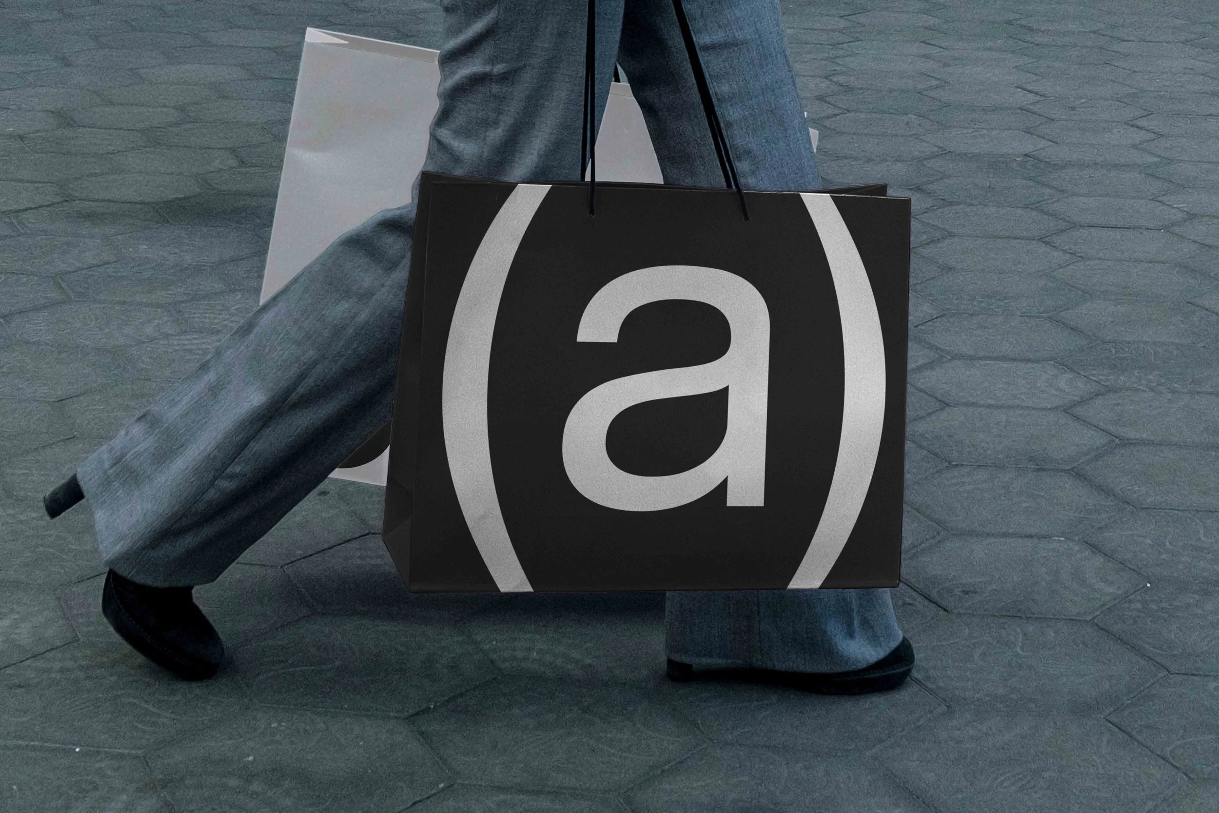 ARKIVAL_B5_BAG_01.jpg