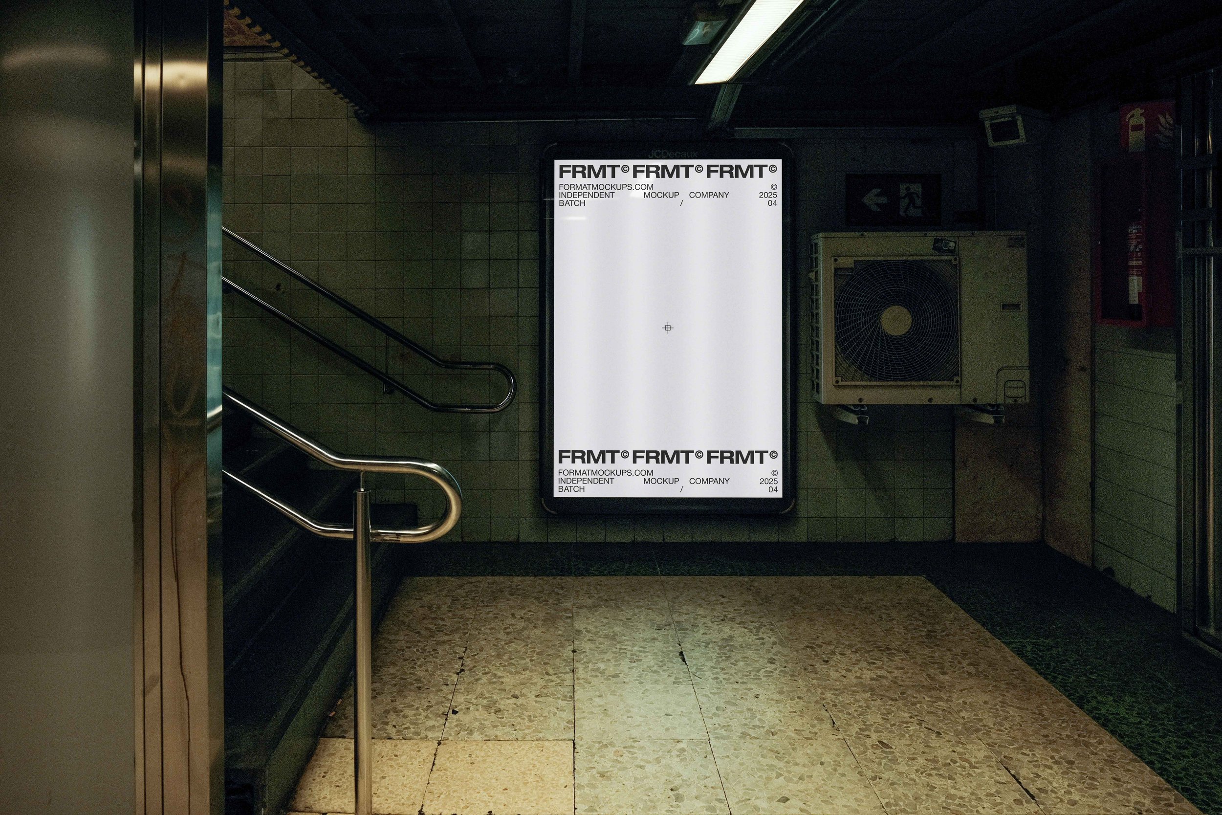 FORMAT_B4_SIGNAGE_07.jpg